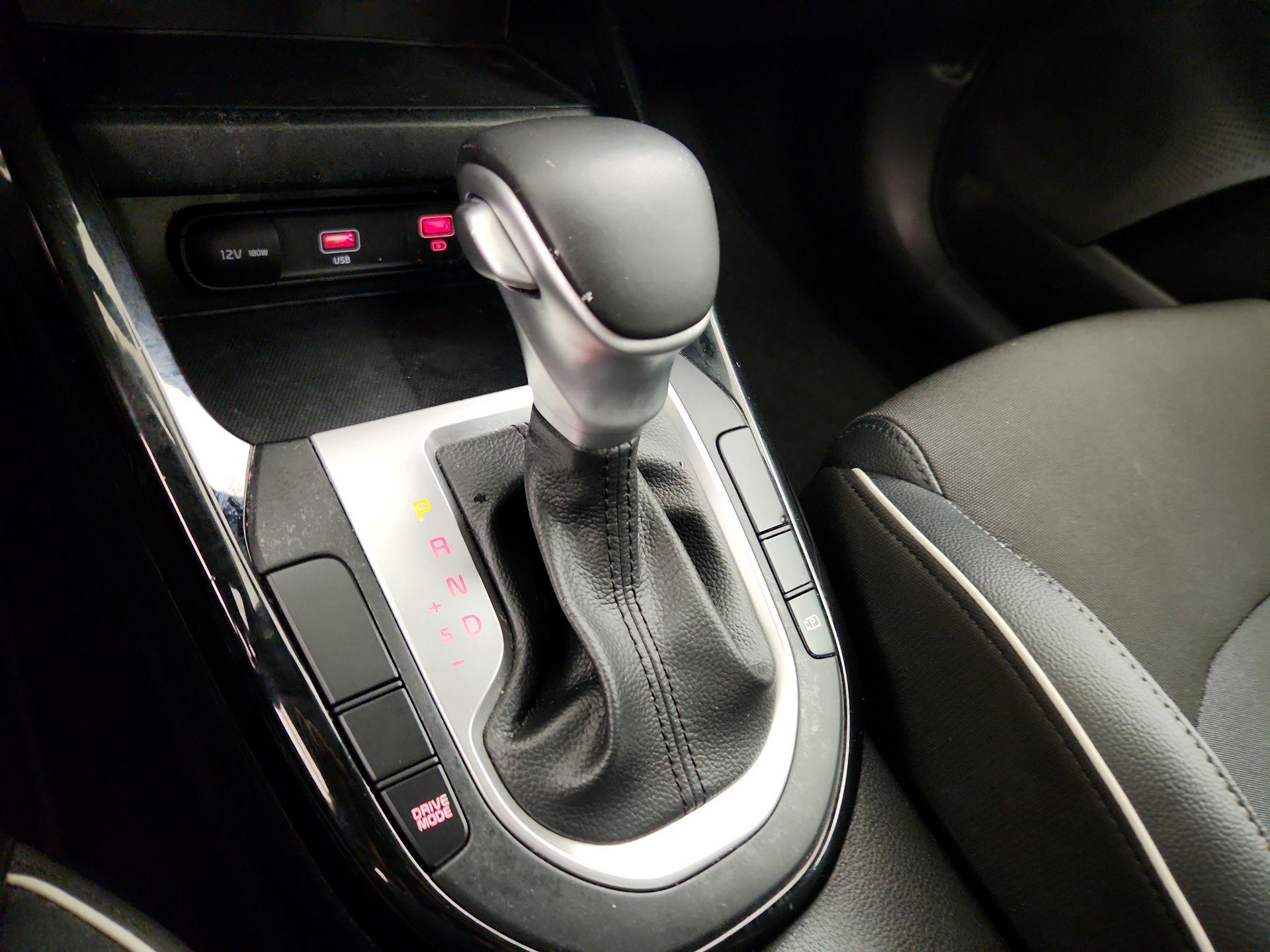 Thumbnail: 2023 Kia Forte - 18