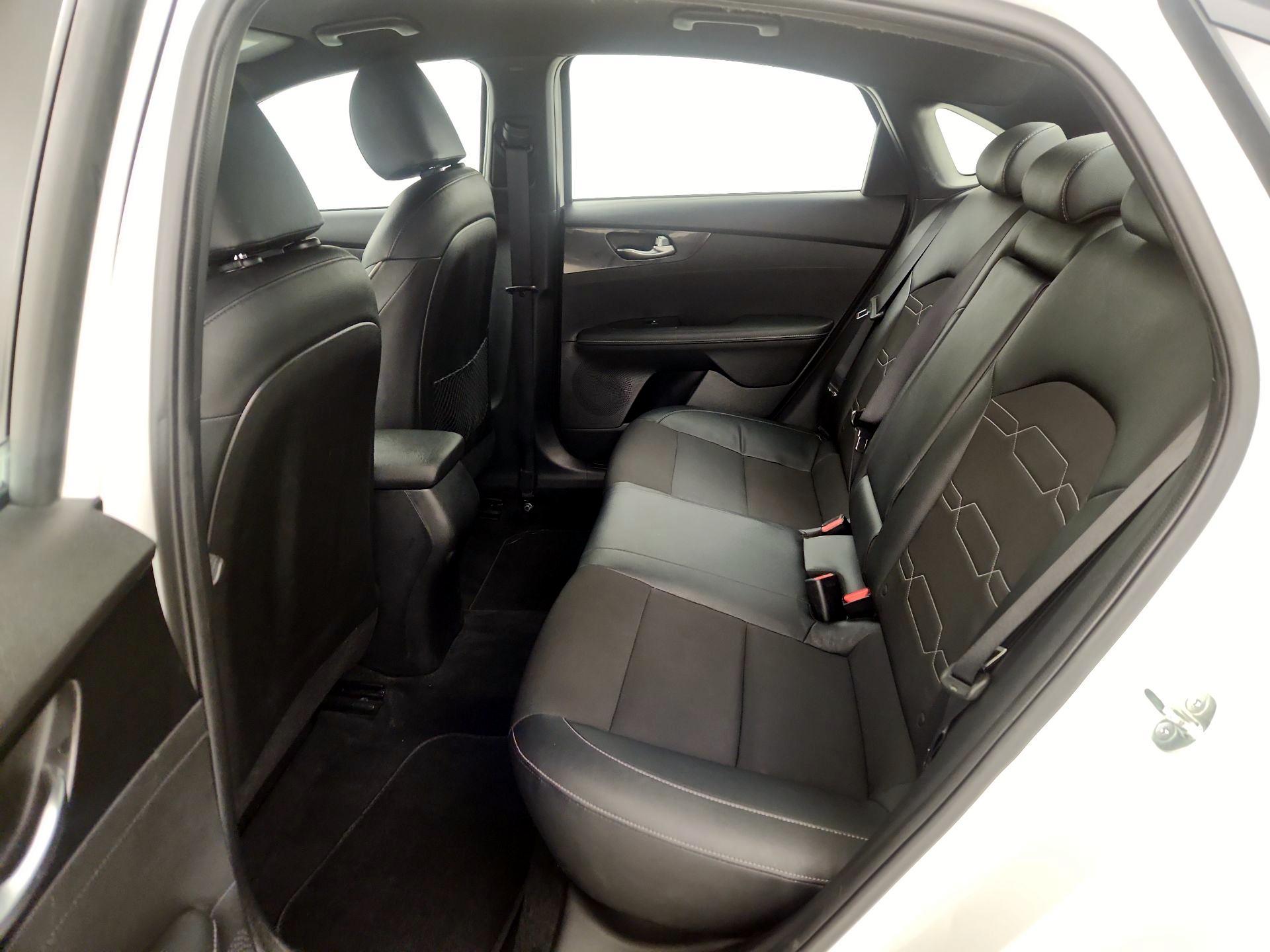 Thumbnail: 2023 Kia Forte - 20