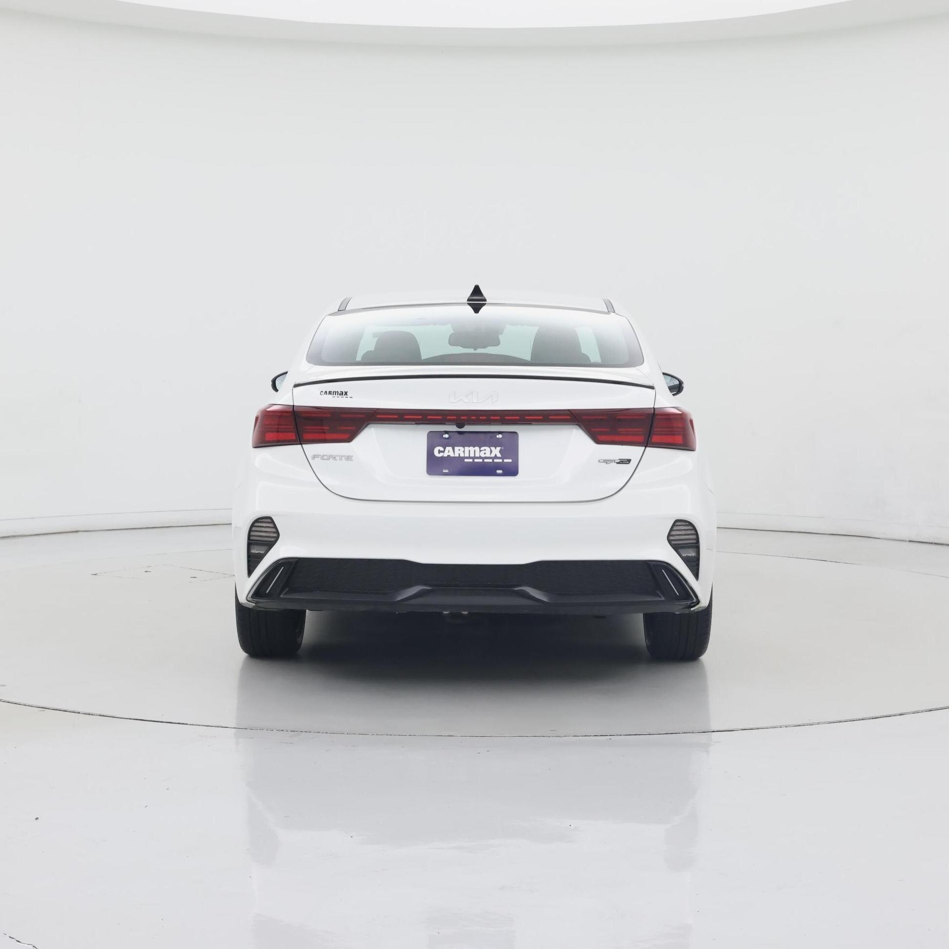 Thumbnail: 2023 Kia Forte - 6