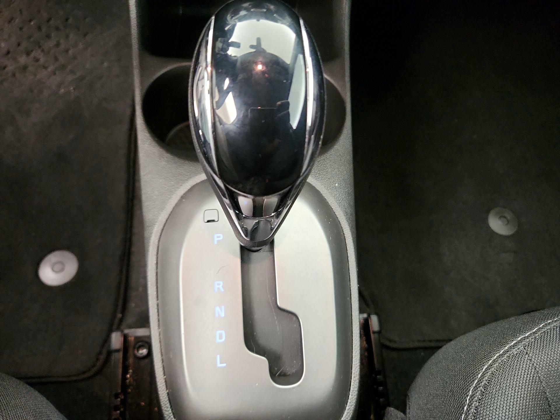 Thumbnail: 2022 Chevrolet Spark - 17