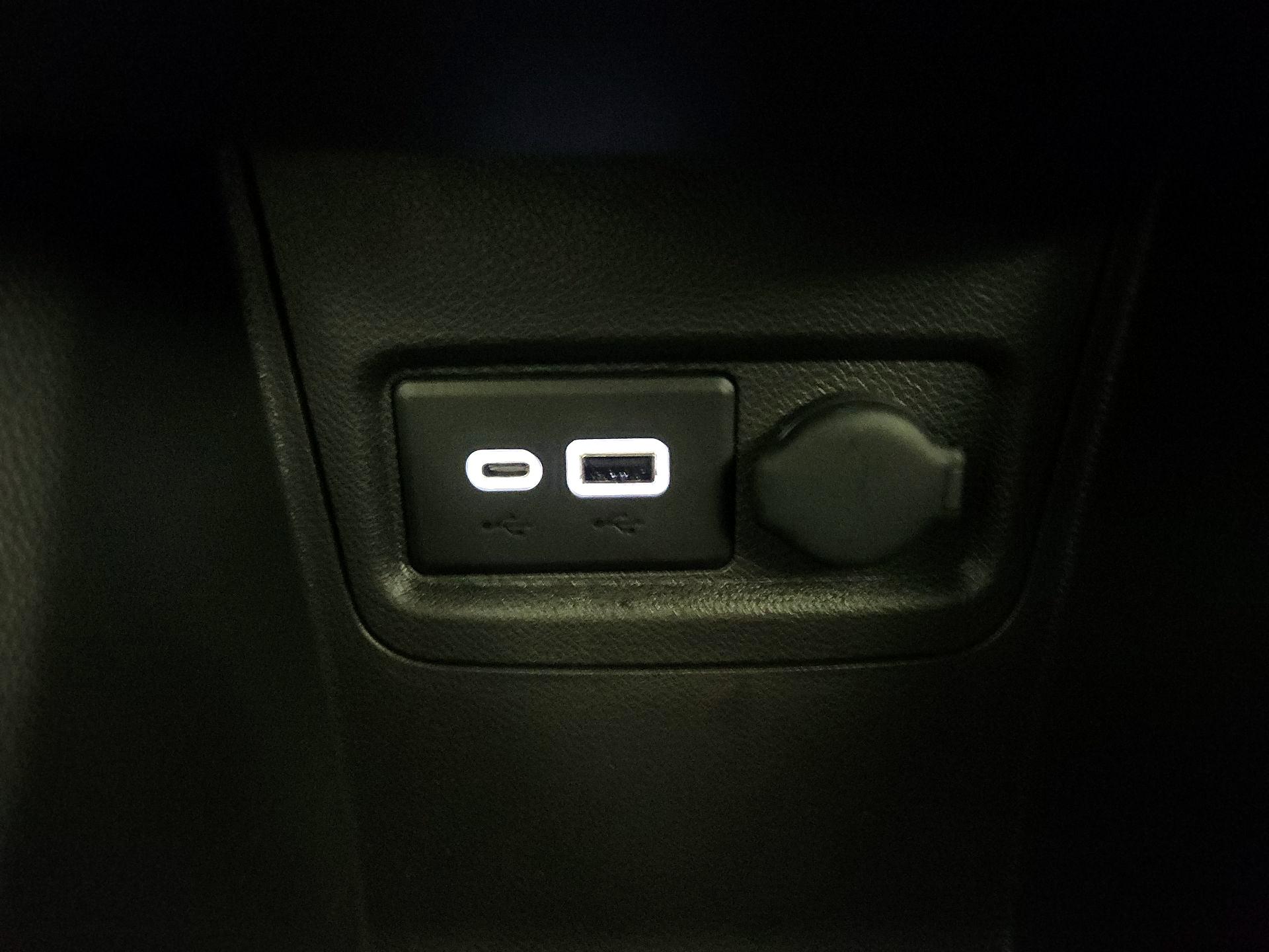 Thumbnail: 2022 Chevrolet Spark - 18