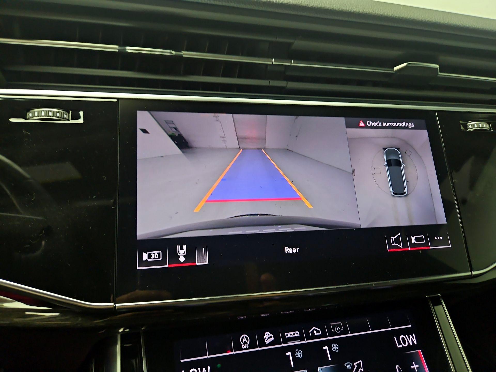 Thumbnail: 2025 Audi Q7 - 15