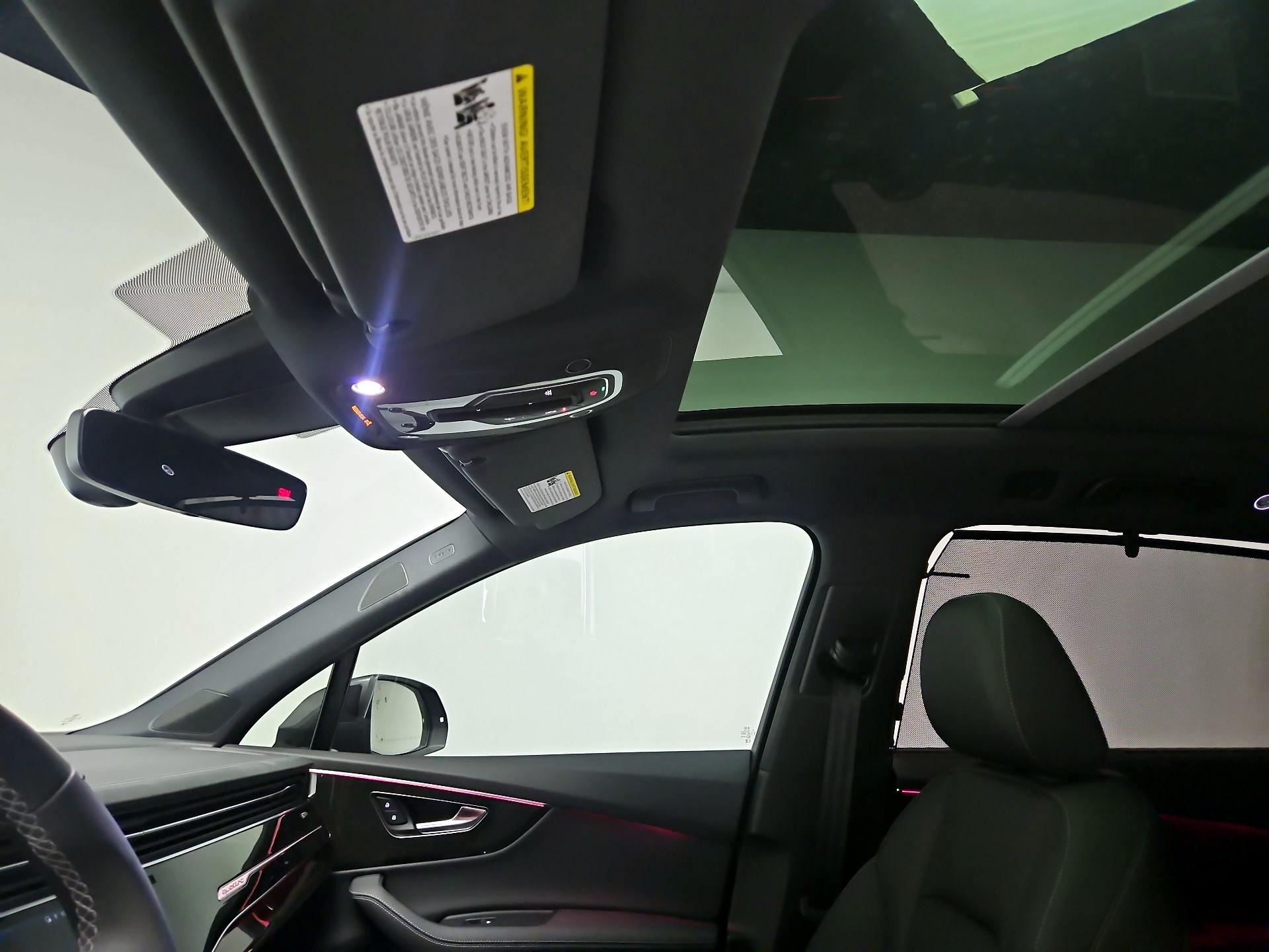 Thumbnail: 2025 Audi Q7 - 20