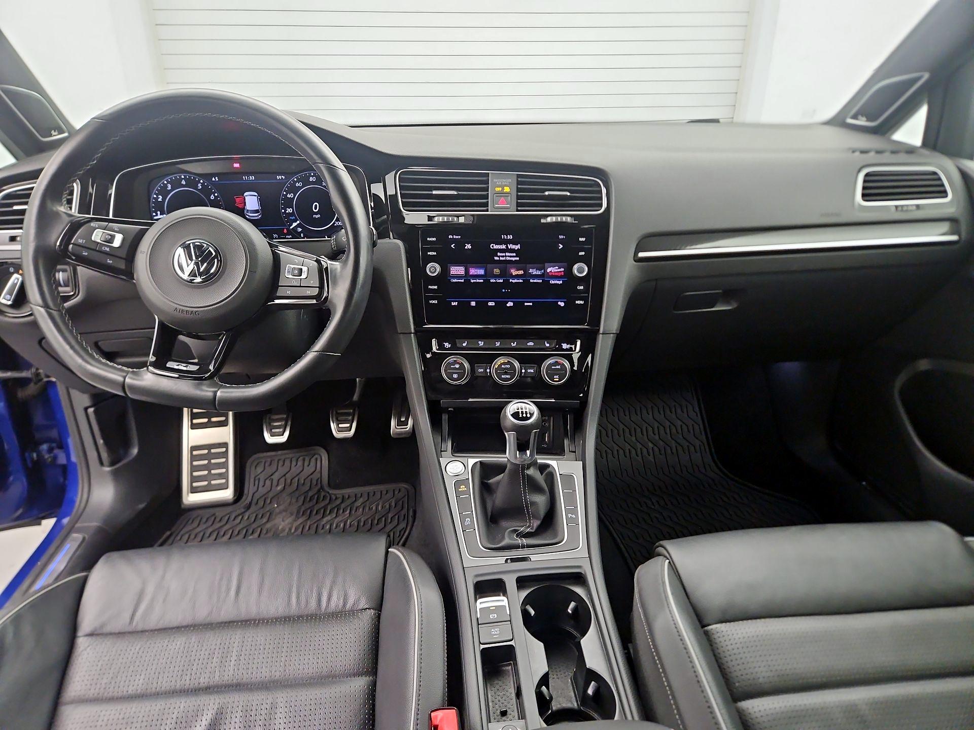 Thumbnail: 2018 Volkswagen Golf - 9