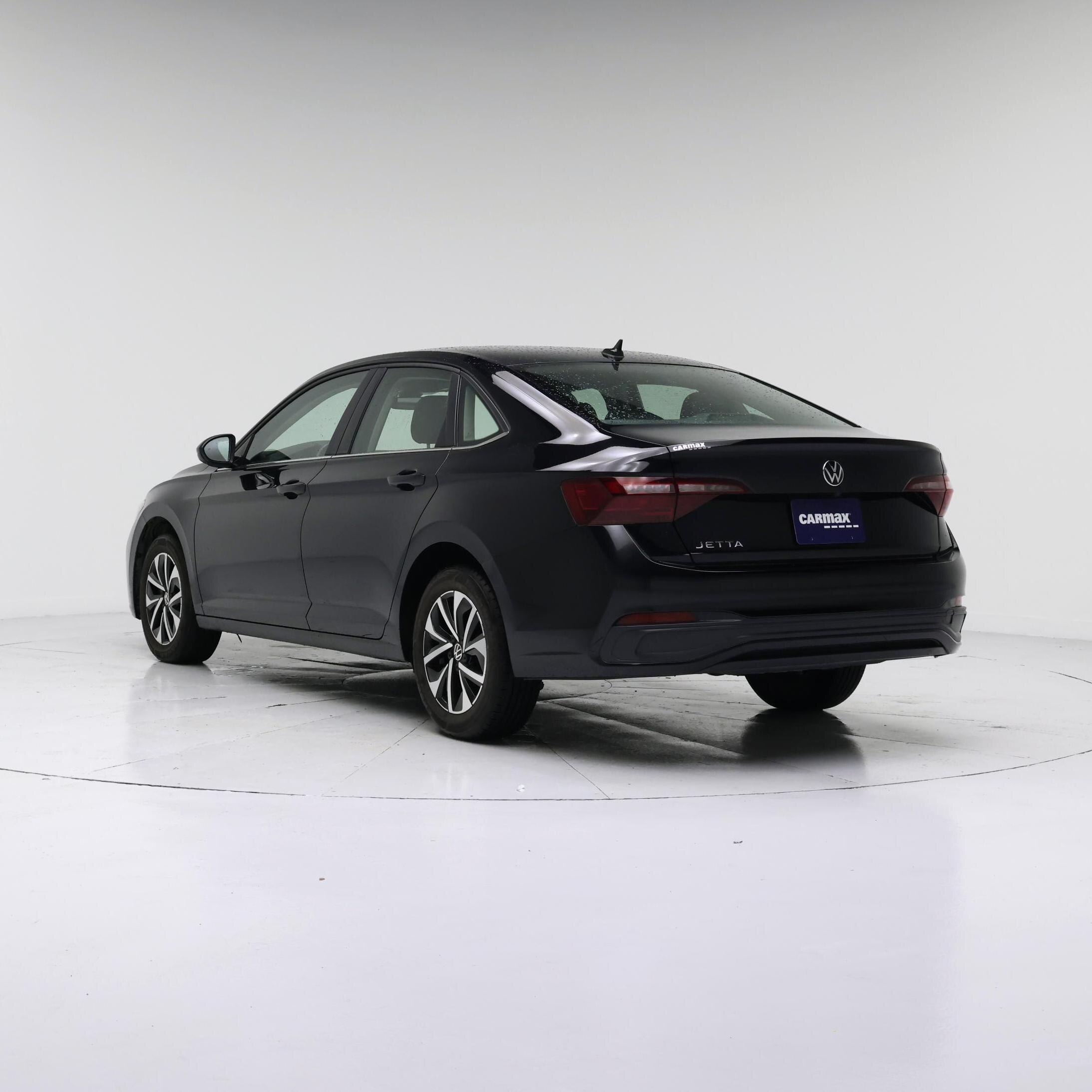 Thumbnail: 2024 Volkswagen Jetta - 2
