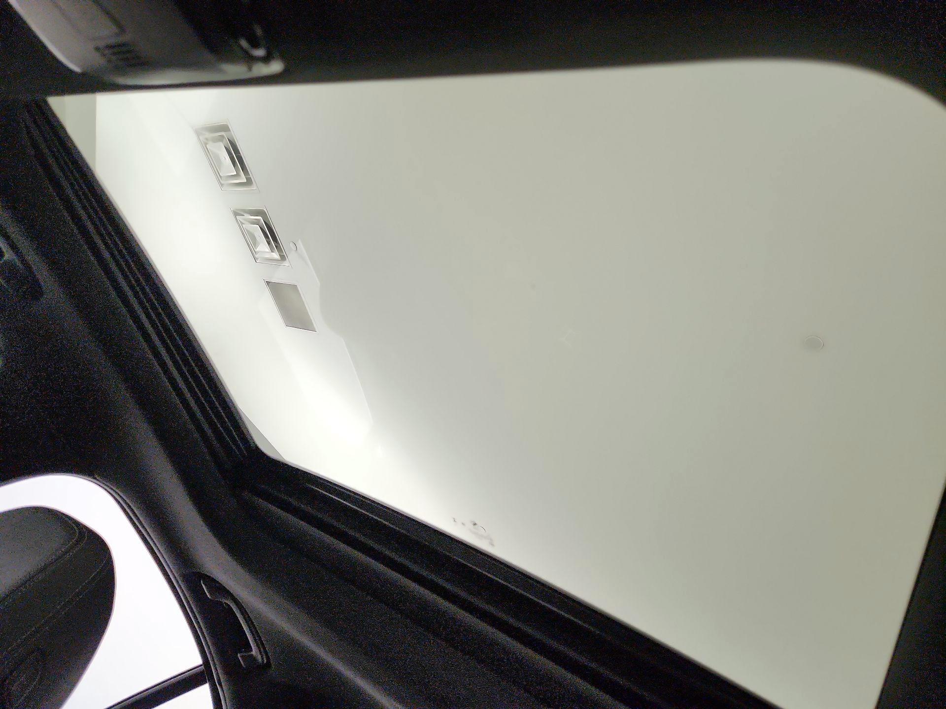 Thumbnail: 2025 BMW 3 Series - 20
