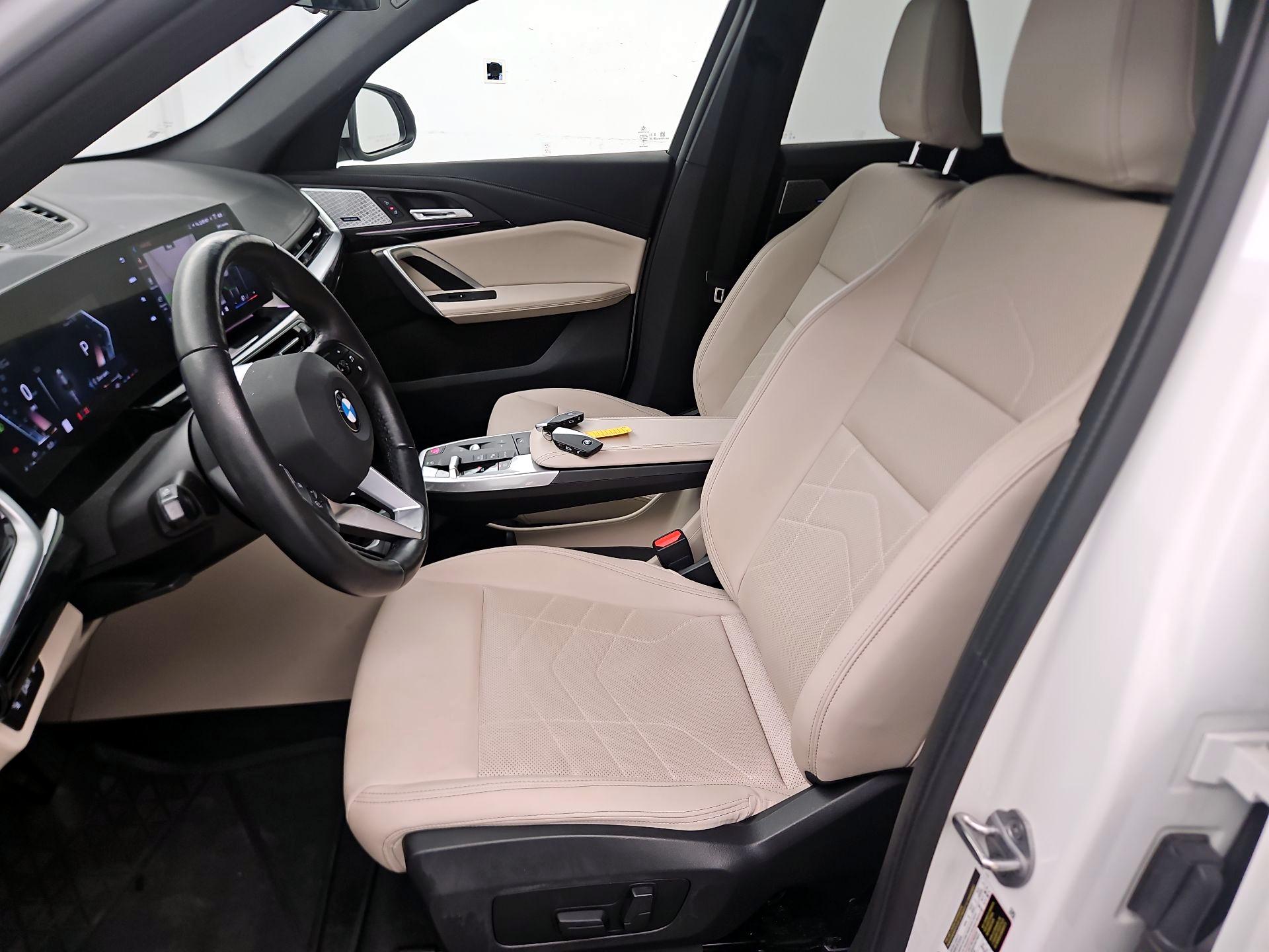 Thumbnail: 2024 BMW X1 - 11