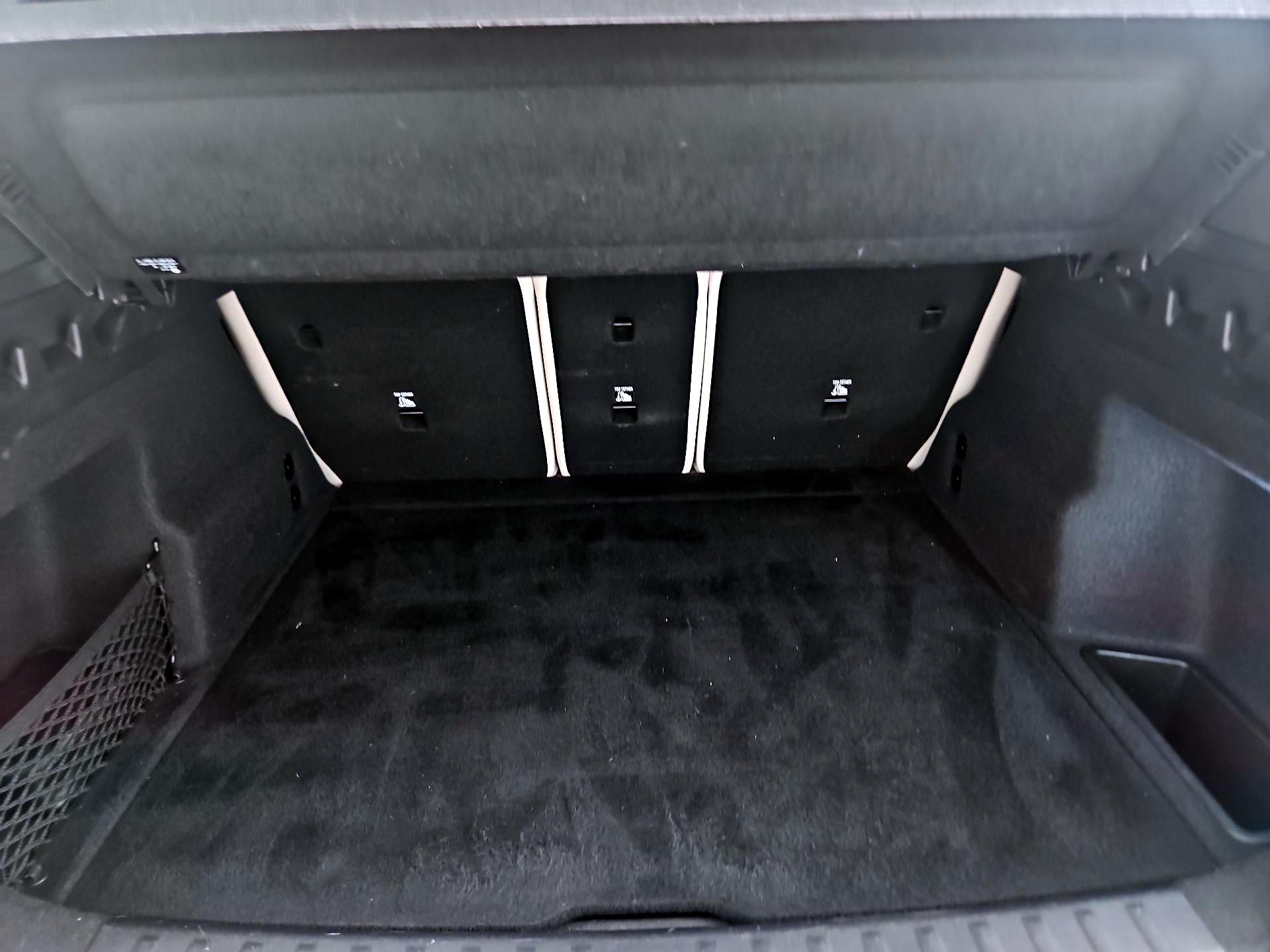 Thumbnail: 2024 BMW X1 - 19