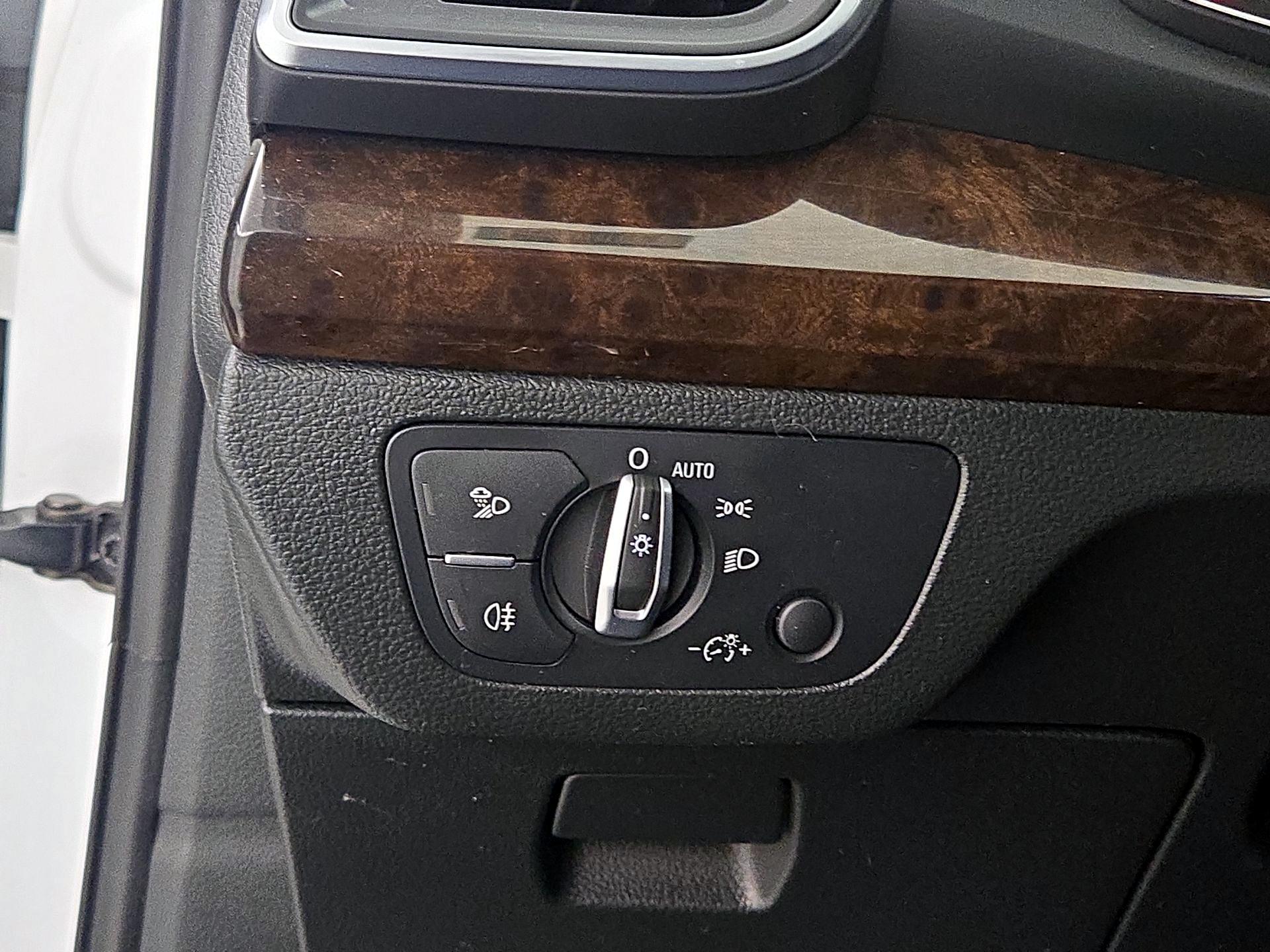 Thumbnail: 2019 Audi Q5 - 13