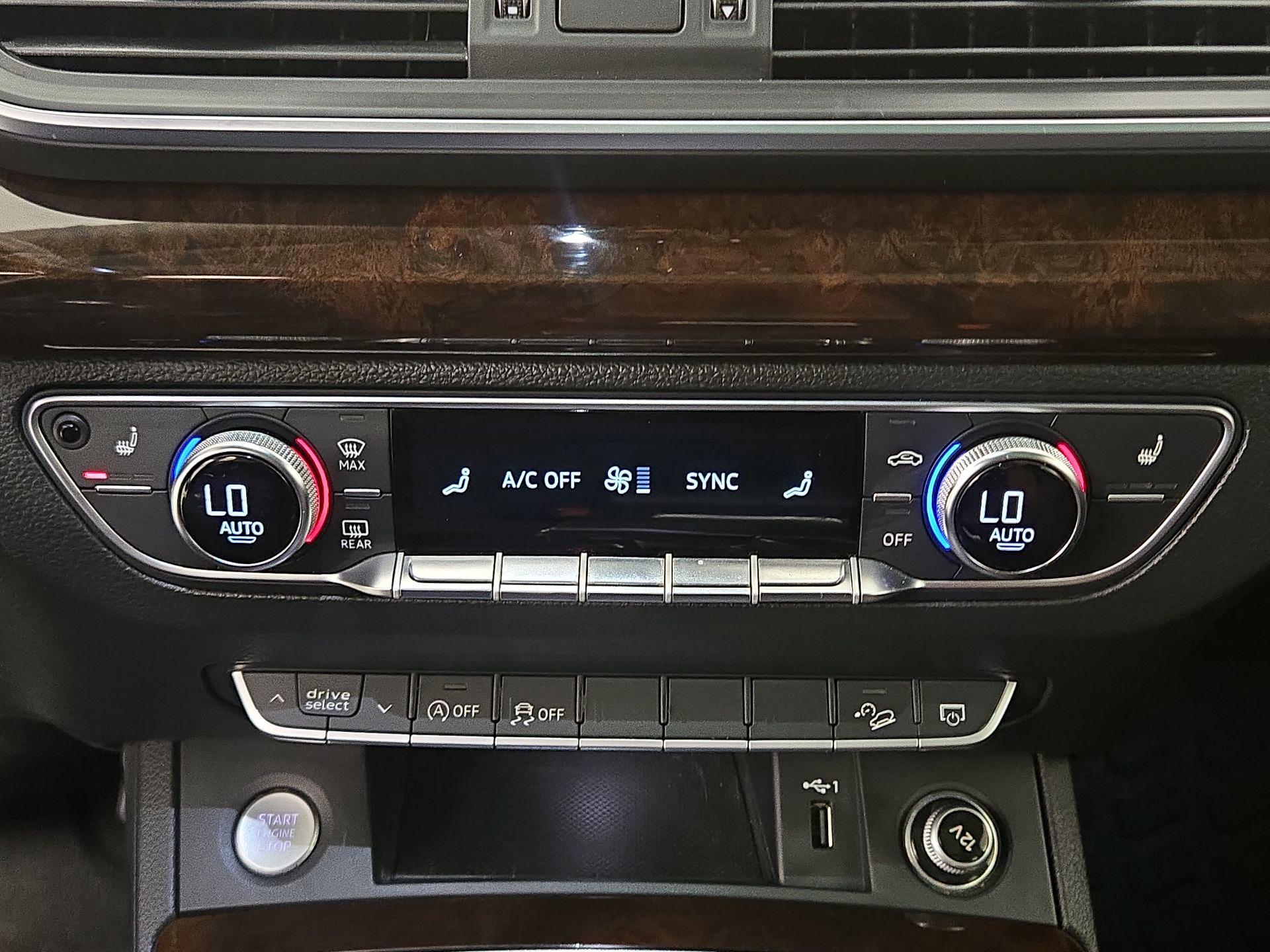 Thumbnail: 2019 Audi Q5 - 16