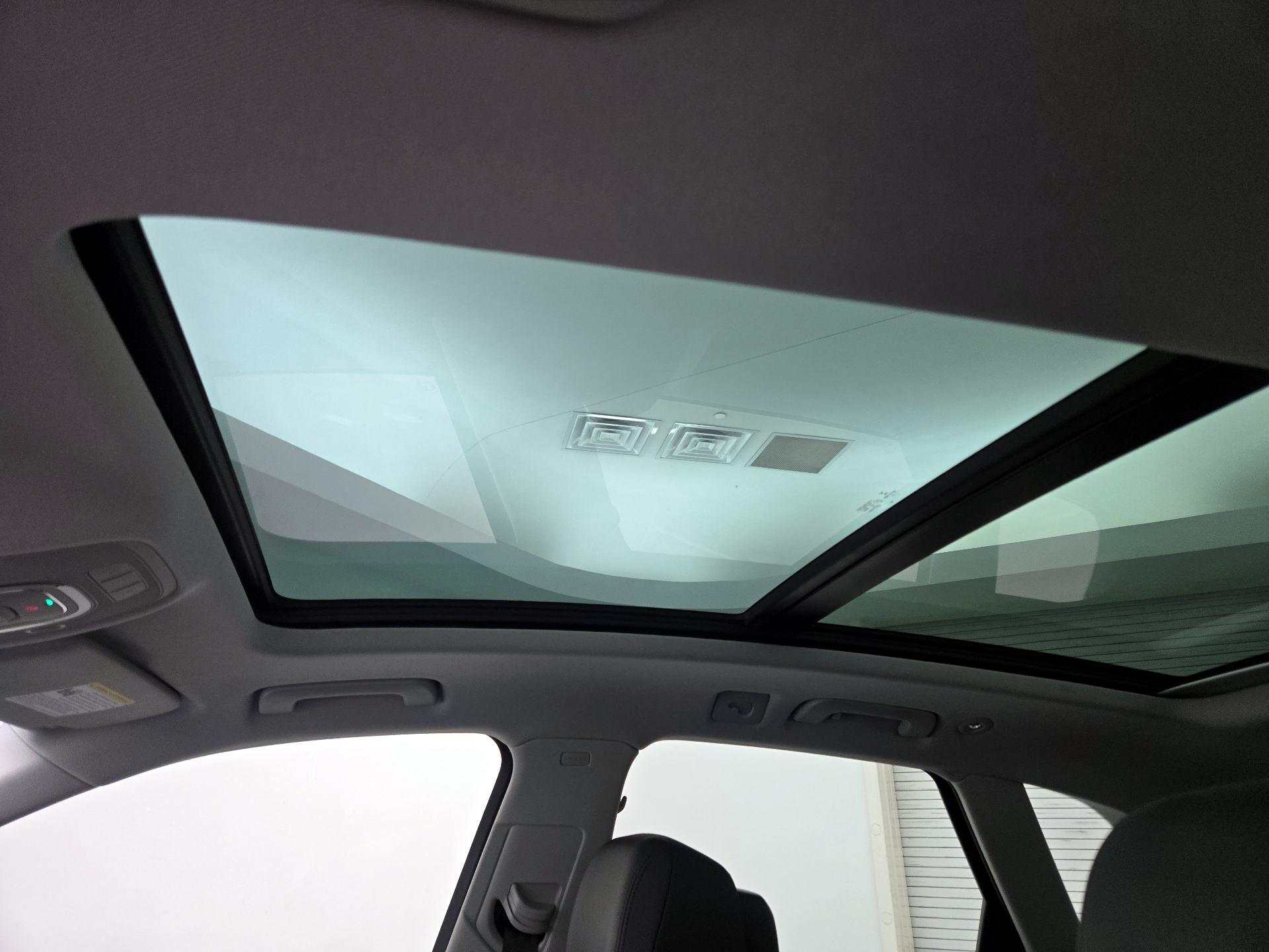 Thumbnail: 2019 Audi Q5 - 19