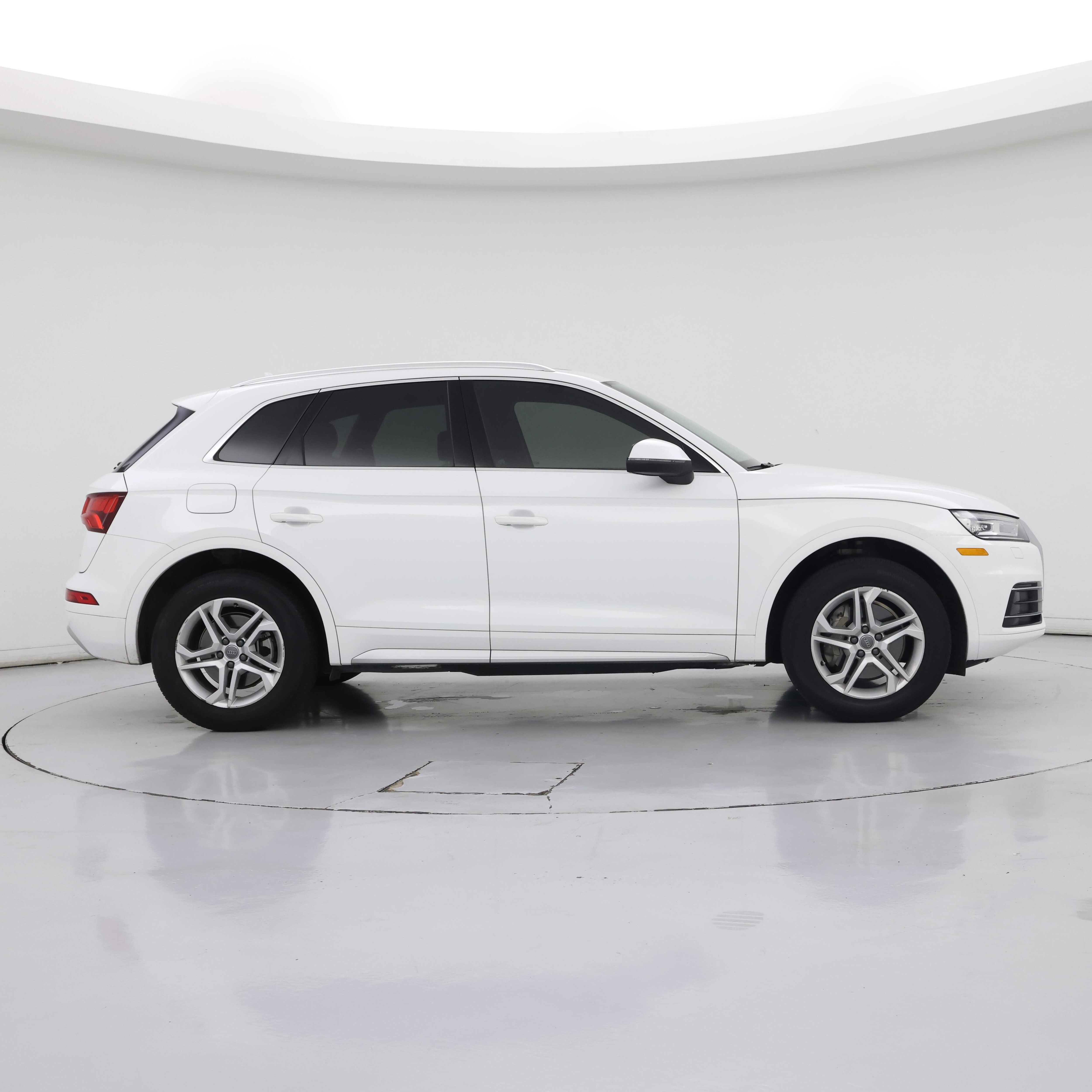 Thumbnail: 2019 Audi Q5 - 7