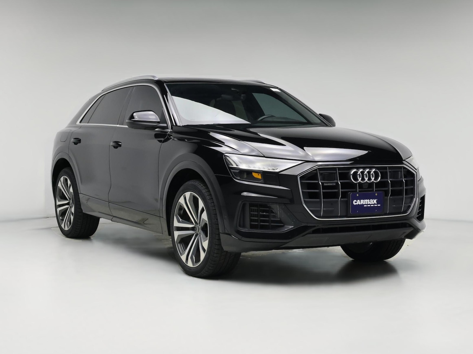 2022 Audi Q8 Premium Plus