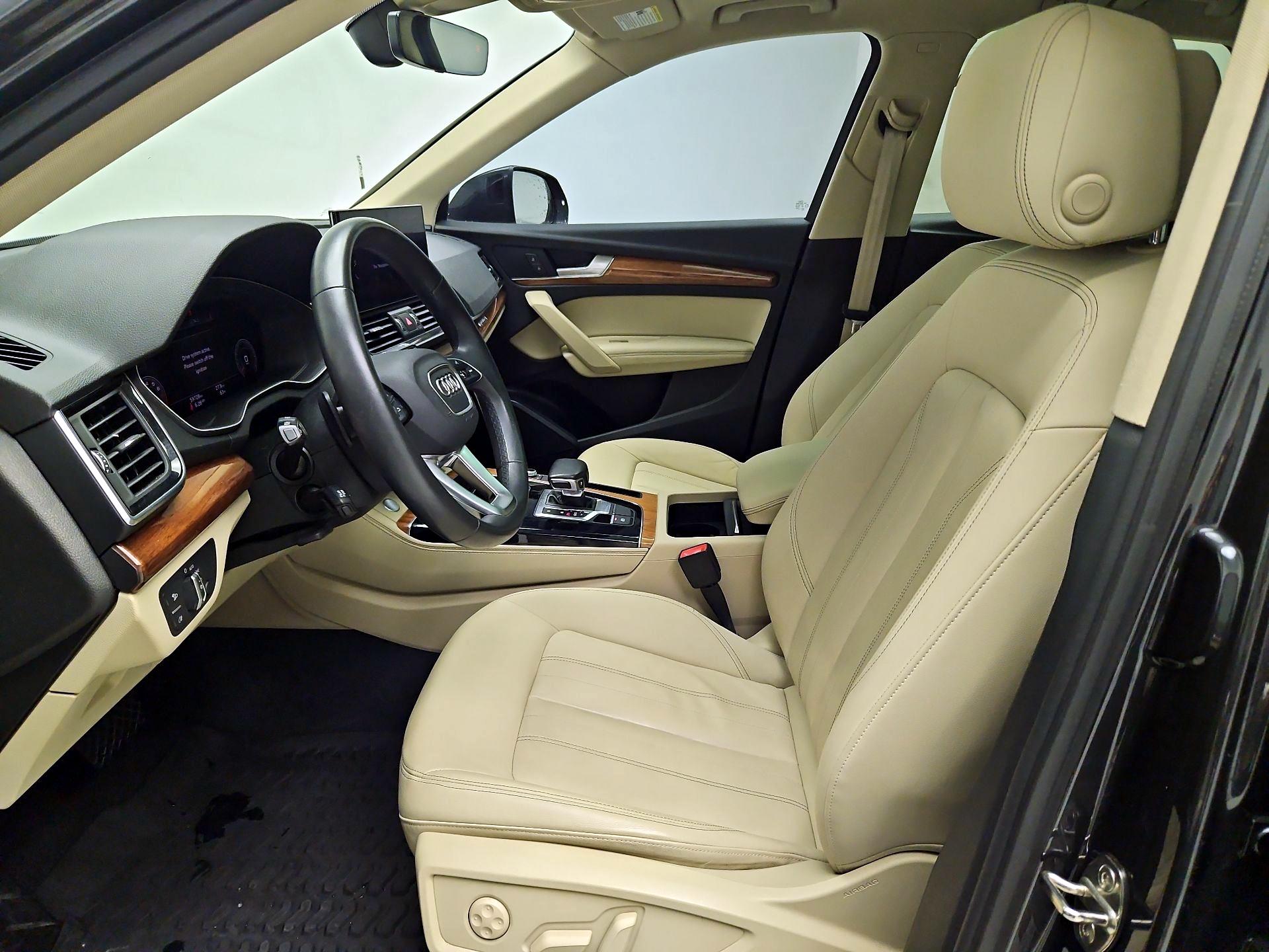 Thumbnail: 2021 Audi Q5 - 11