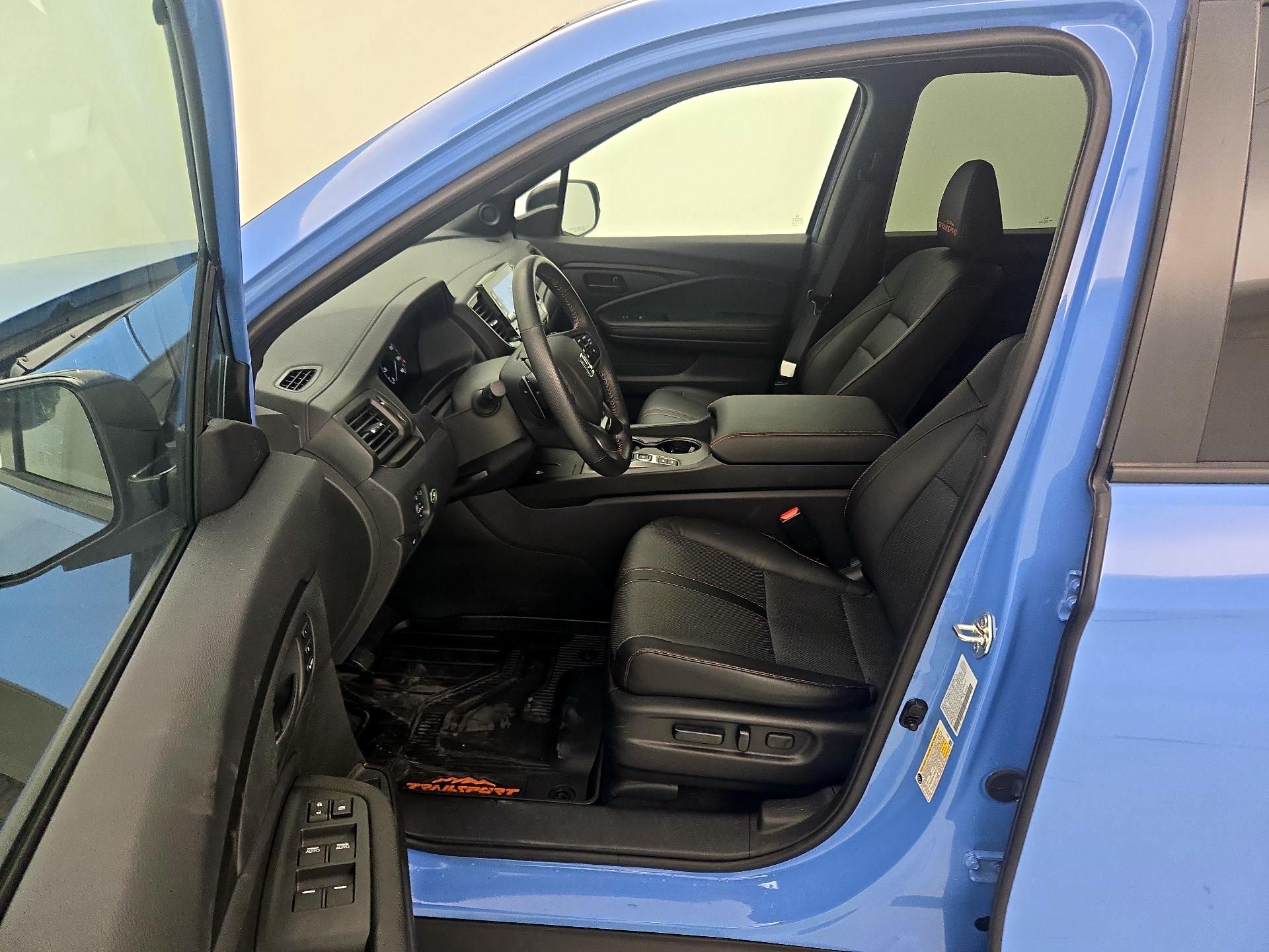 Thumbnail: 2025 Honda Ridgeline - 11