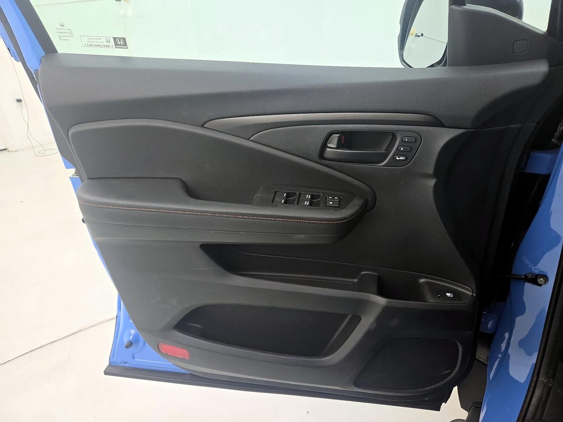 Thumbnail: 2025 Honda Ridgeline - 12