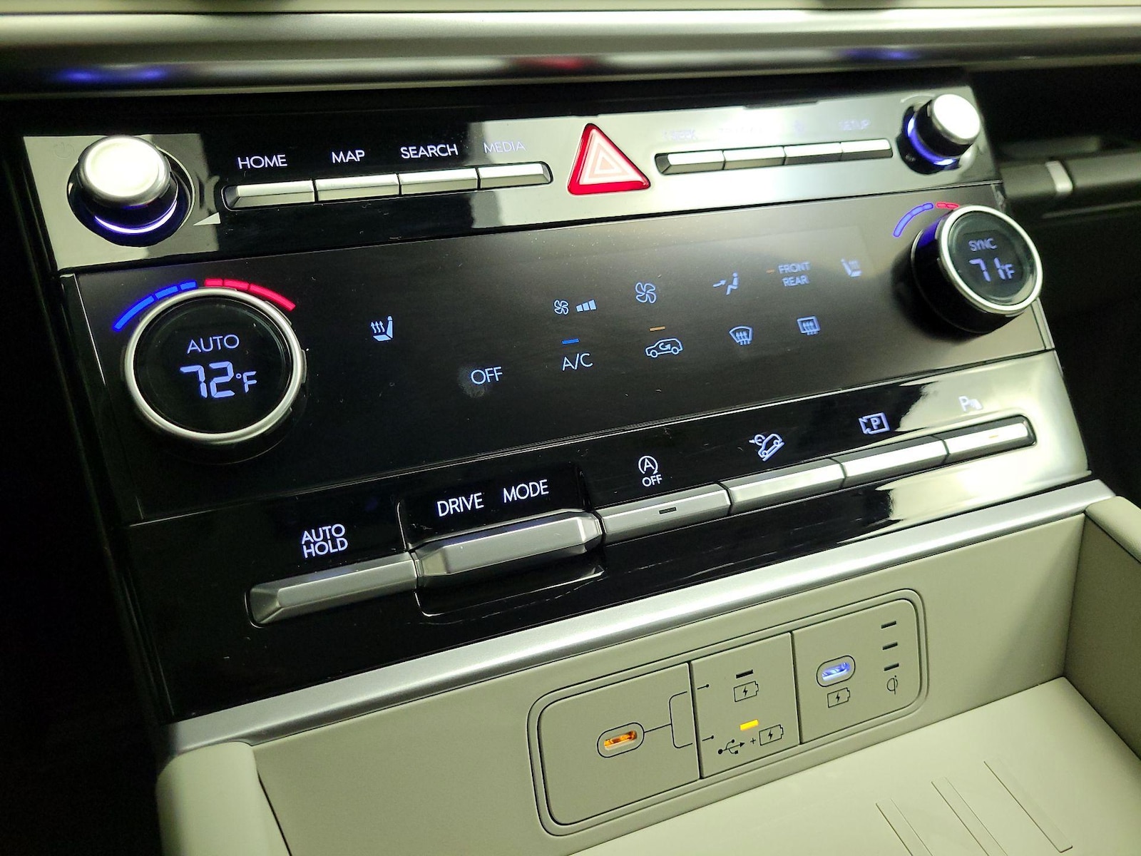 2026 Hyundai Santa Fe SEL - Photo 17
