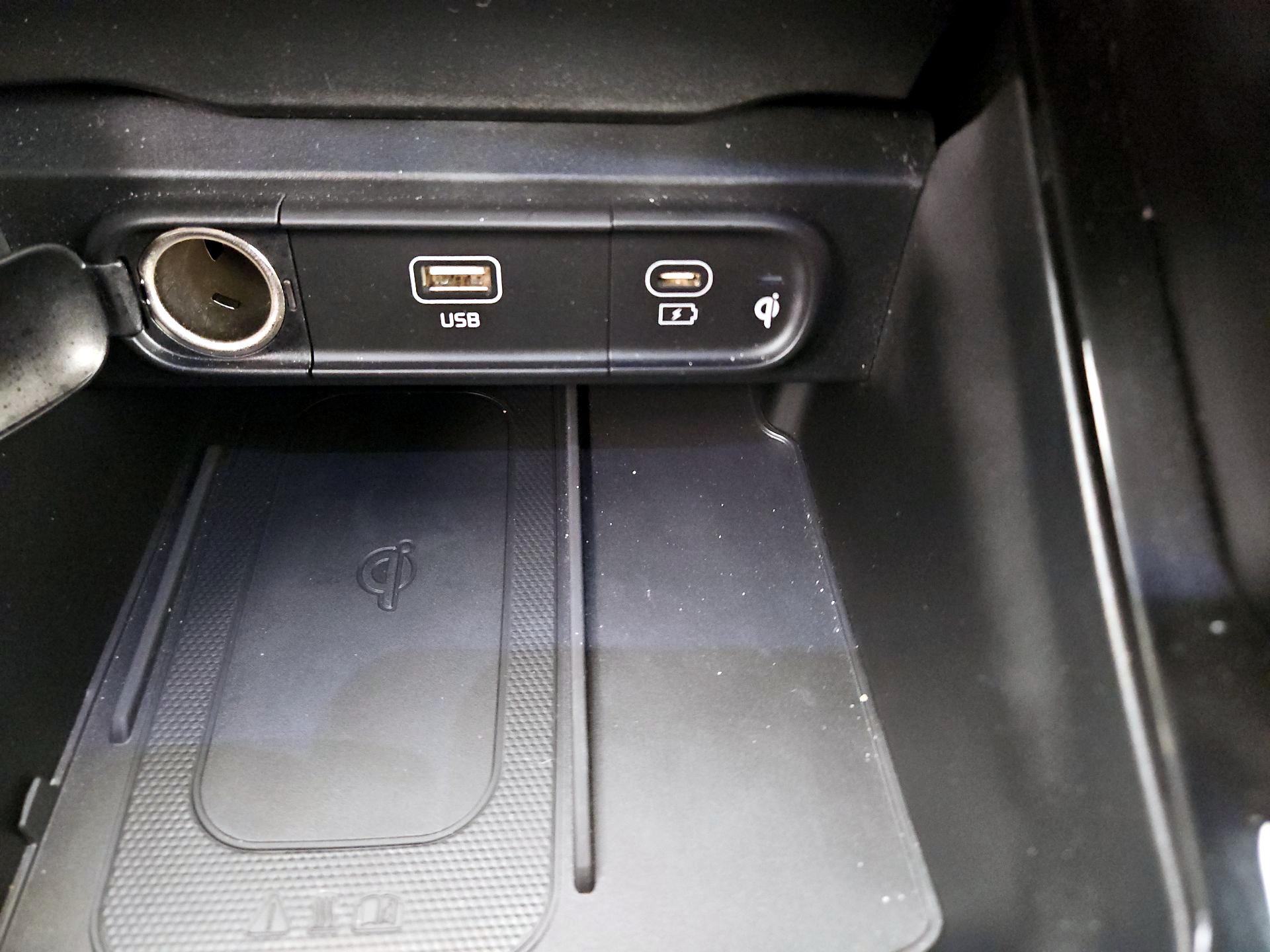 Thumbnail: 2024 Kia Telluride - 19