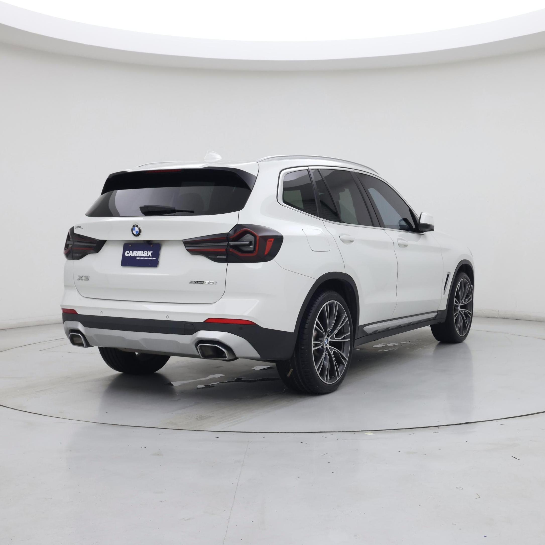 Thumbnail: 2023 BMW X3 - 8