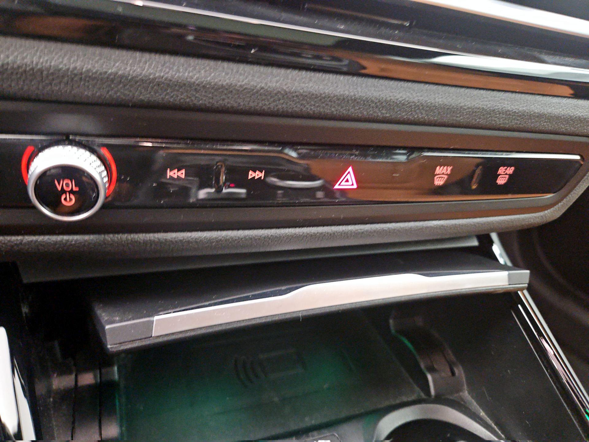 Thumbnail: 2024 BMW 2 Series - 16