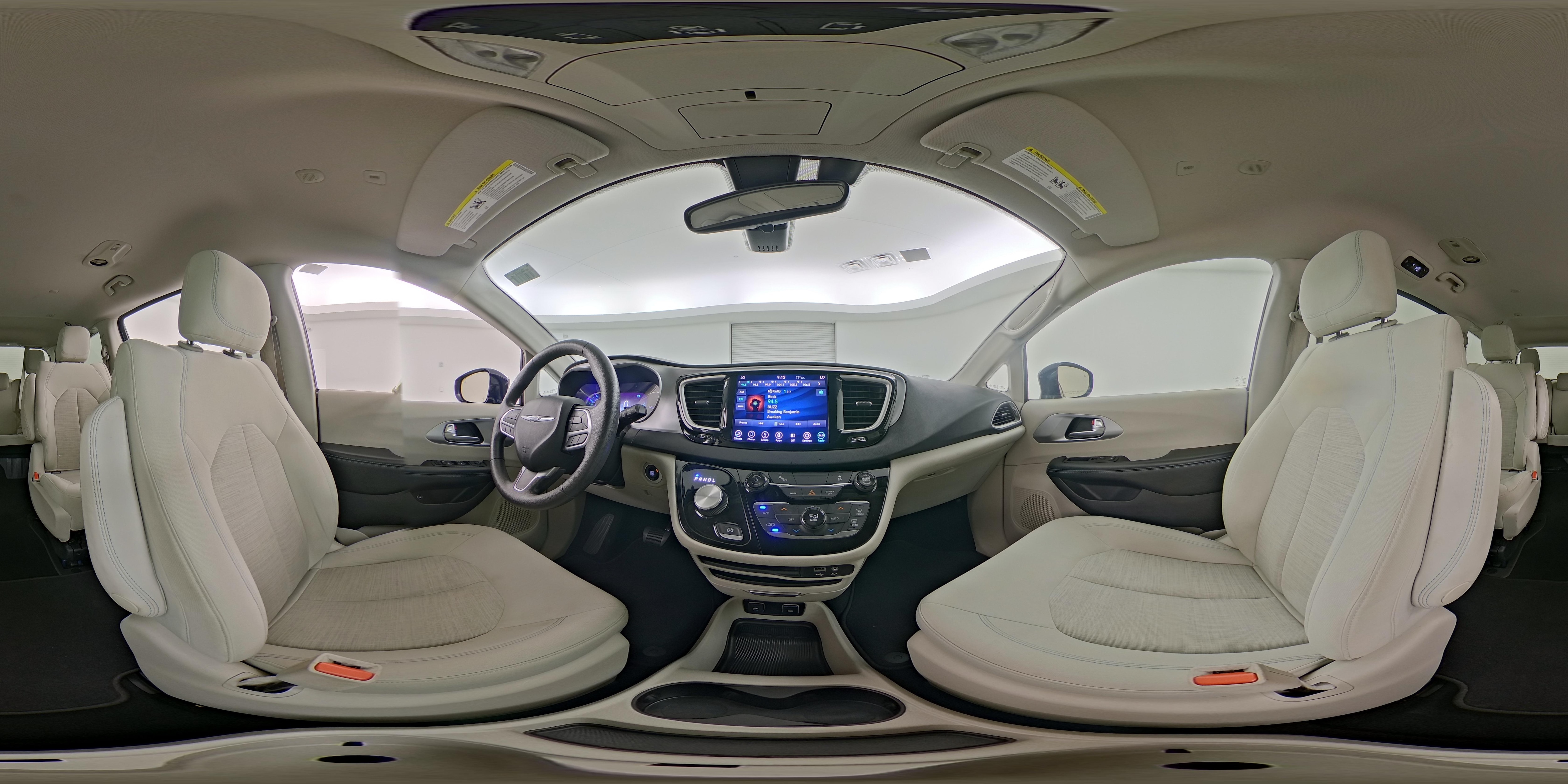 2018 Chrysler Pacifica Hybrid Touring Plus - Photo 26