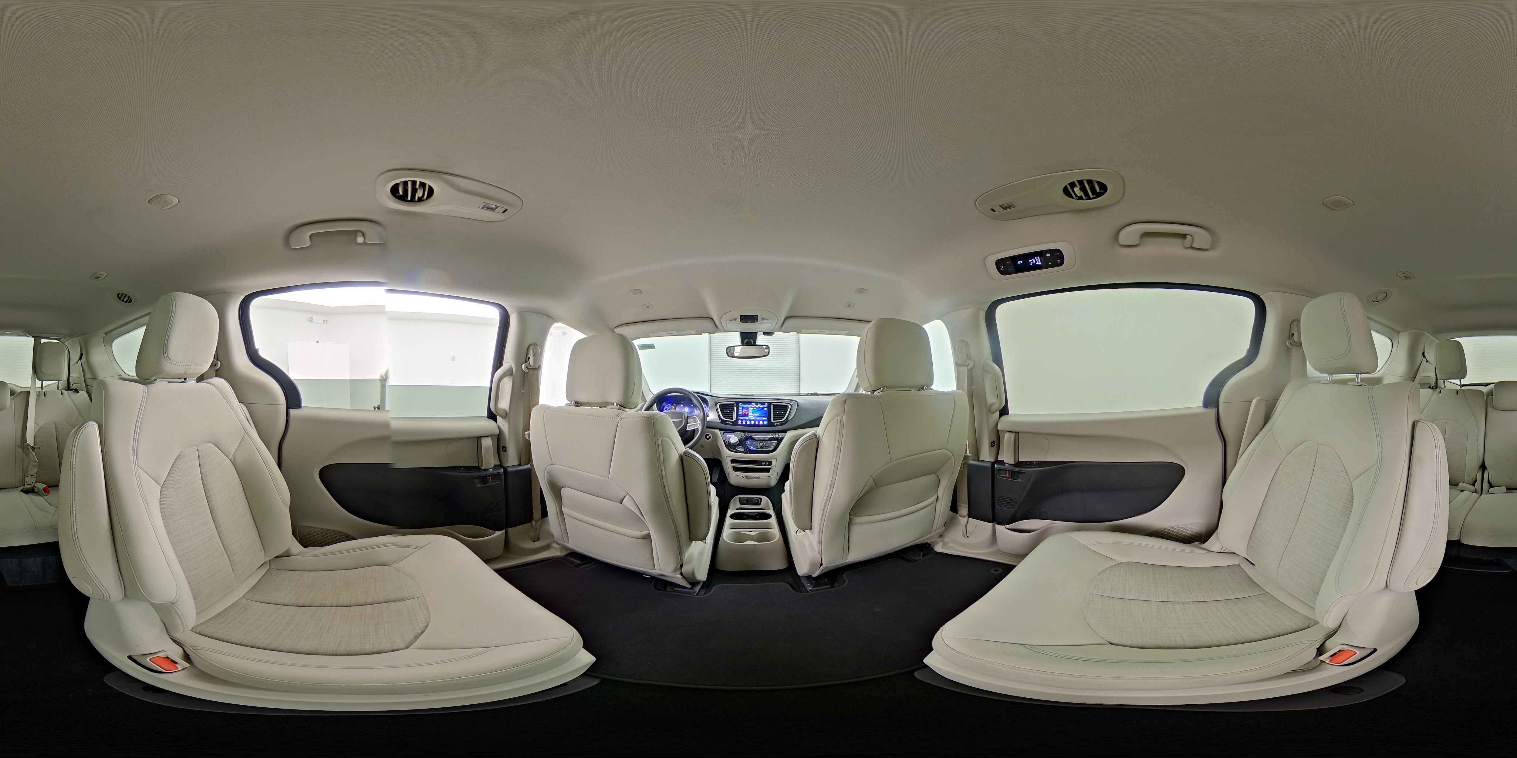 2018 Chrysler Pacifica Hybrid Touring Plus - Photo 27