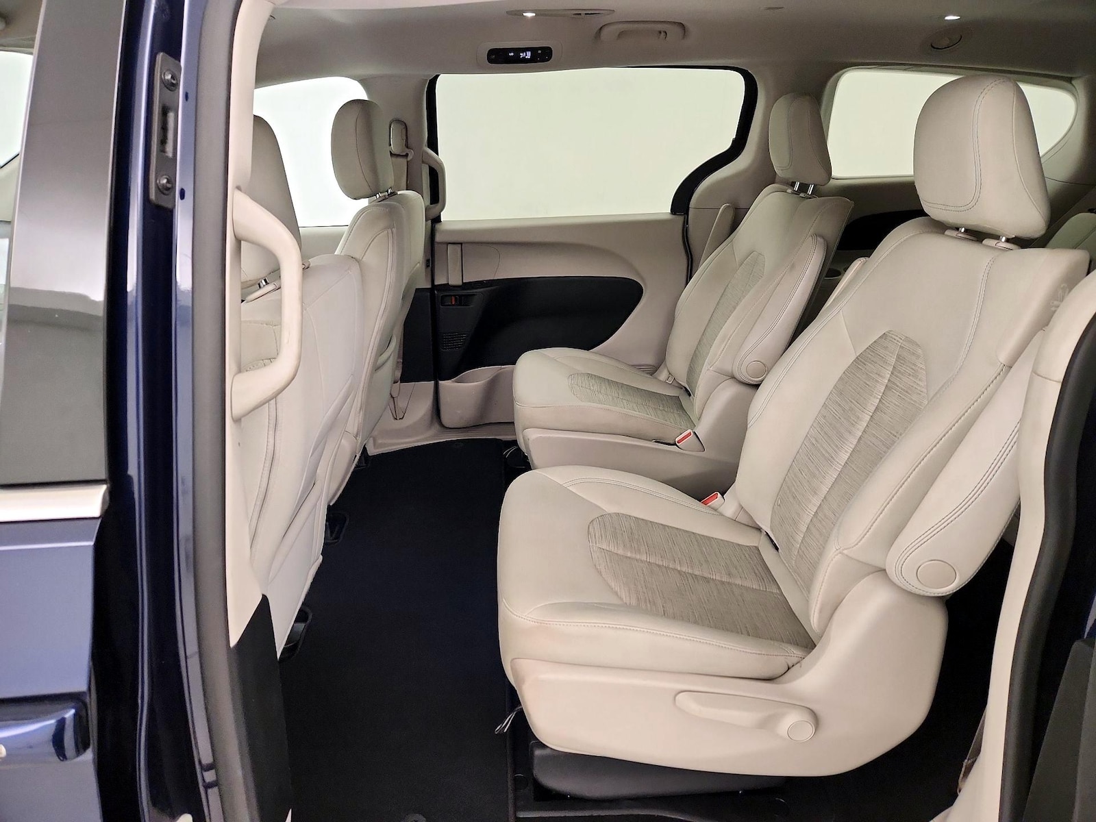 2018 Chrysler Pacifica Hybrid Touring Plus - Photo 20