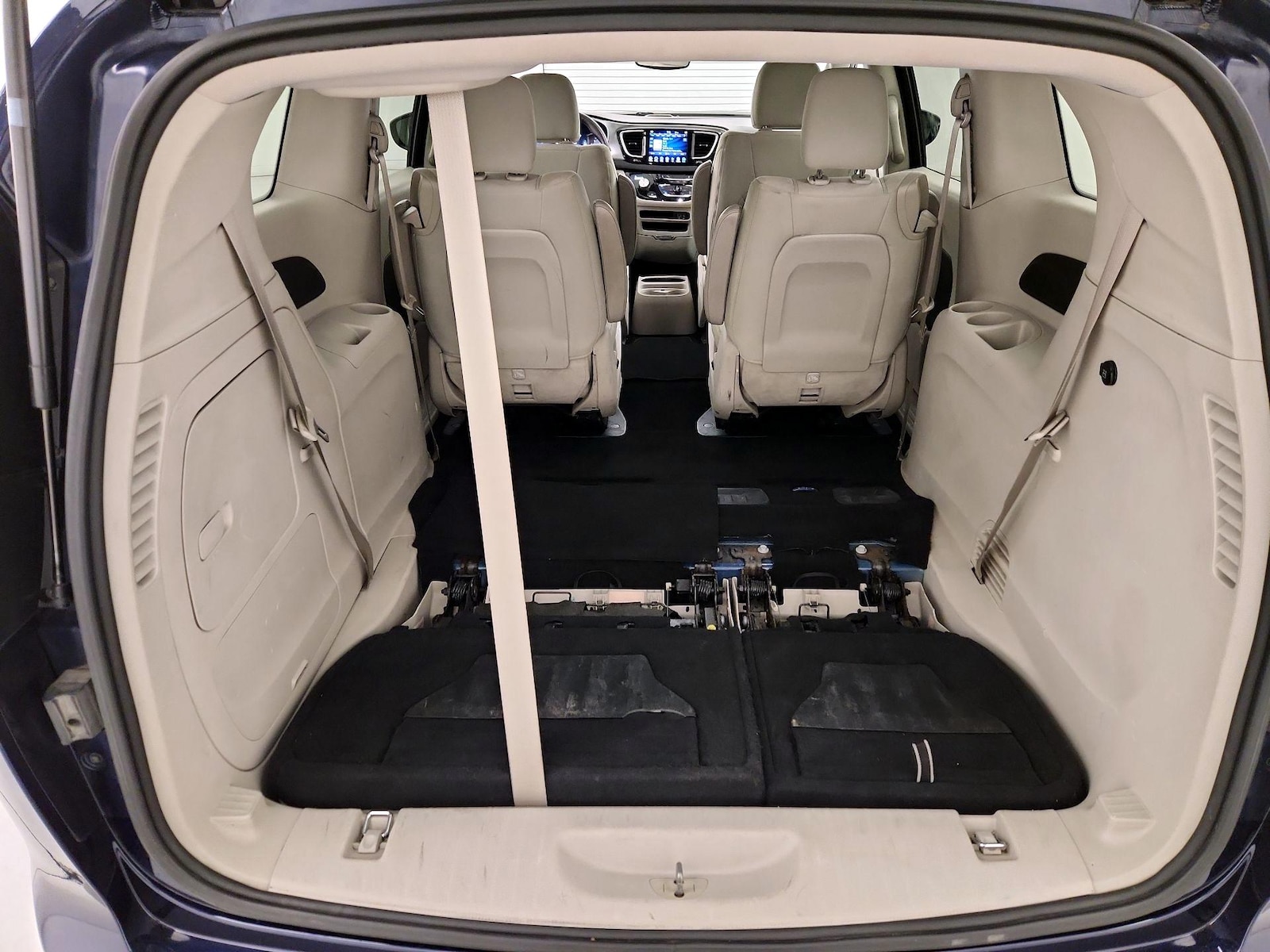 2018 Chrysler Pacifica Hybrid Touring Plus - Photo 23