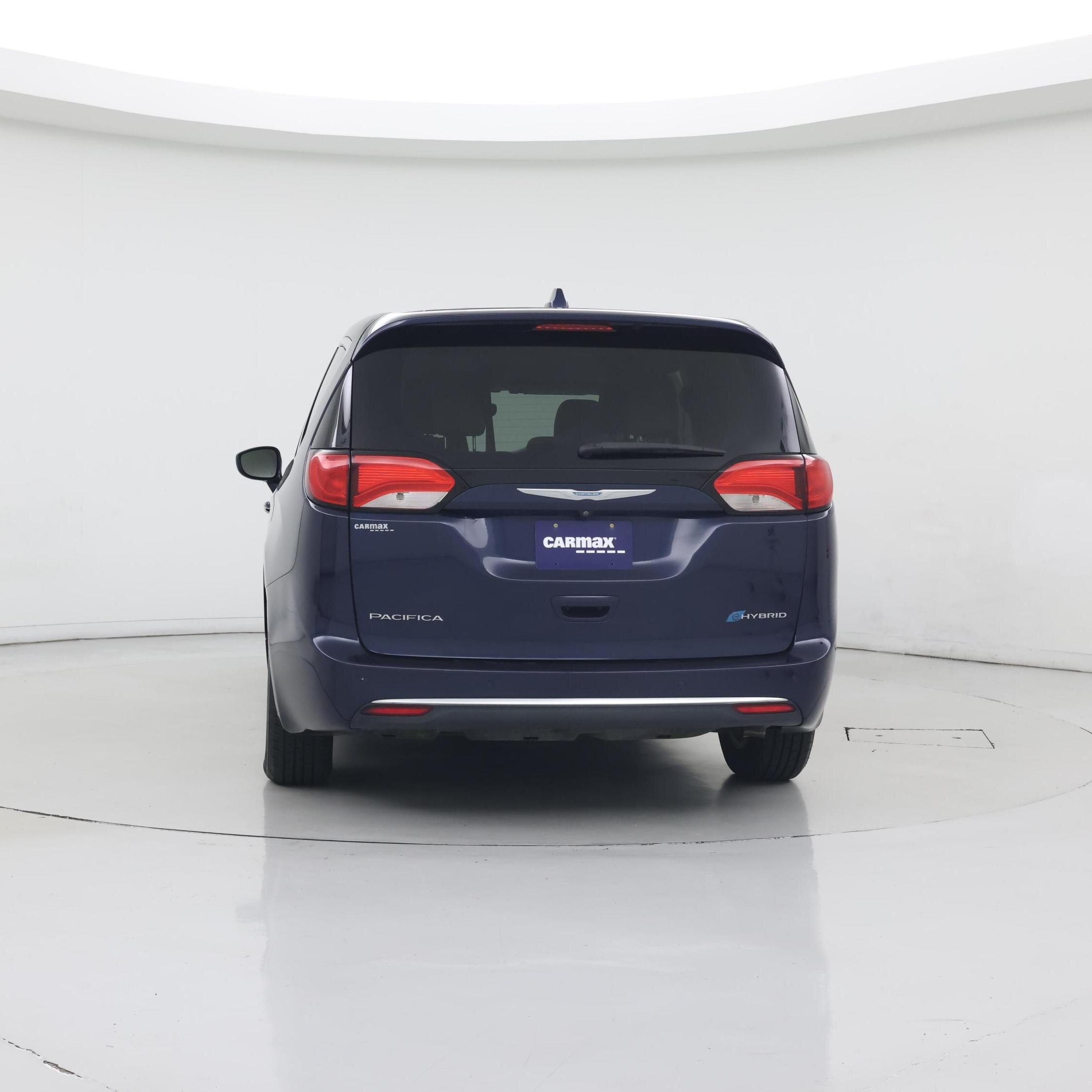 Thumbnail: 2018 Chrysler Pacifica - 6