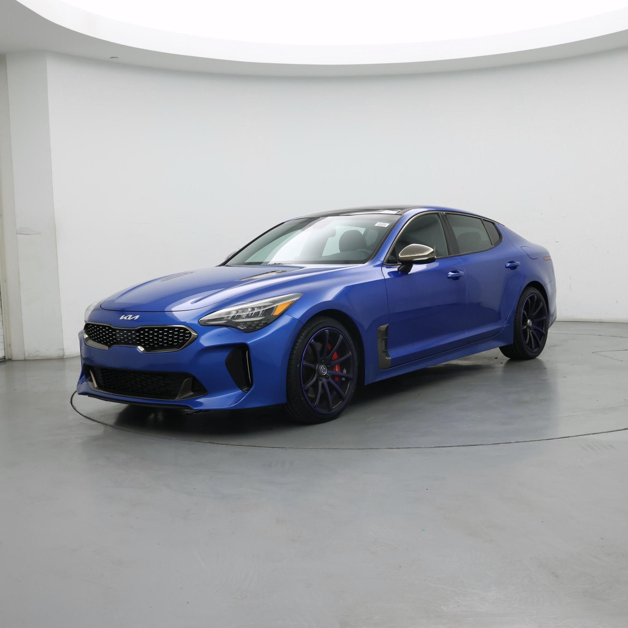 Thumbnail: 2022 Kia Stinger - 4