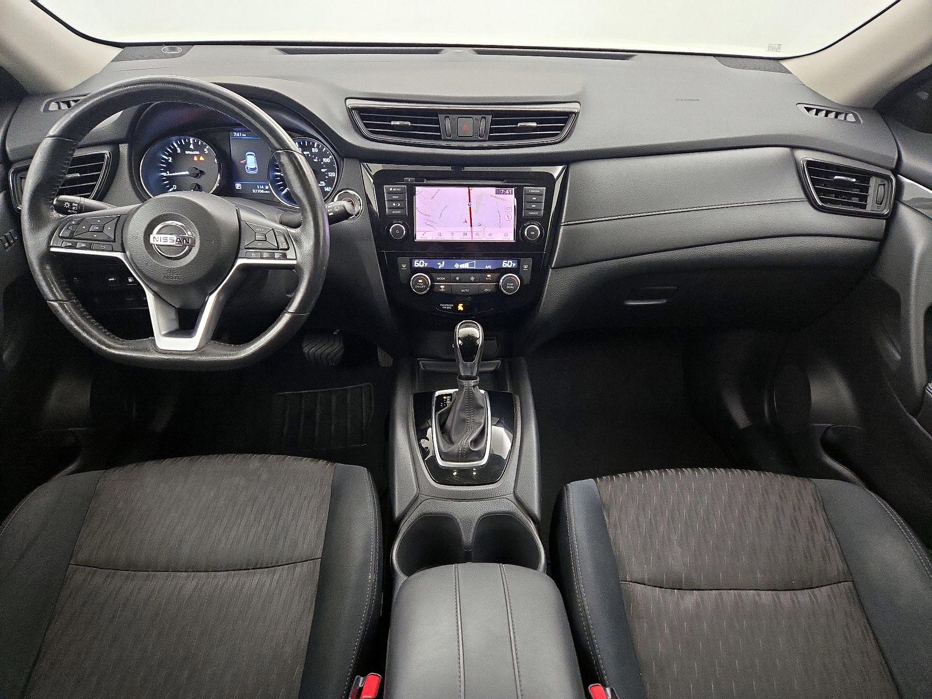 Thumbnail: 2018 Nissan Rogue - 9