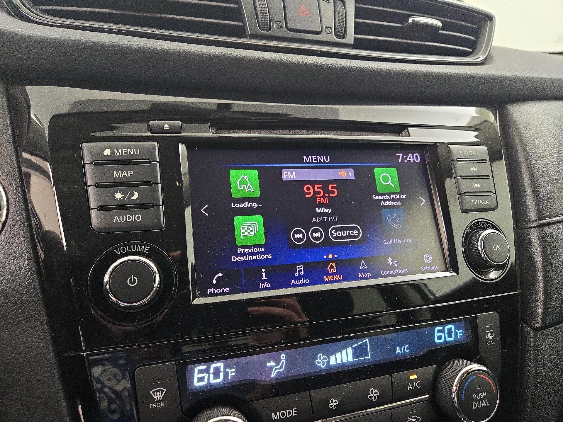 Thumbnail: 2018 Nissan Rogue - 16