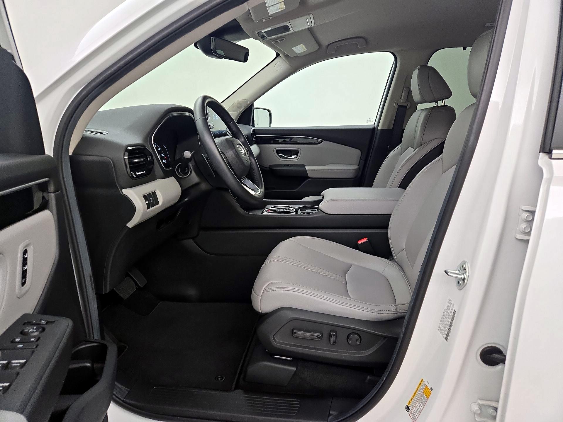 Thumbnail: 2025 Honda Pilot - 11