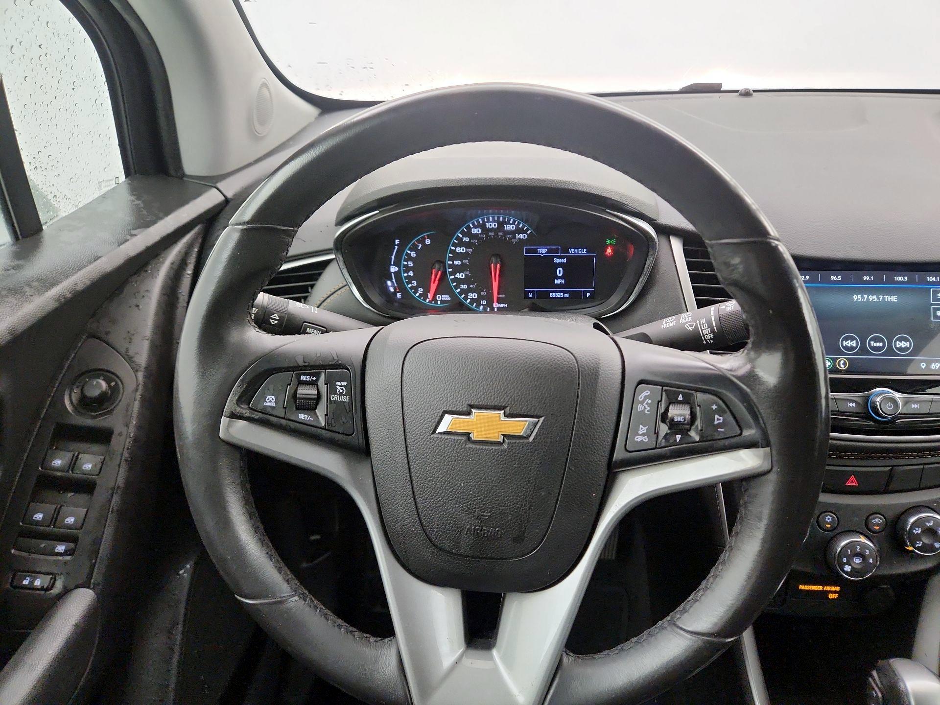 Thumbnail: 2019 Chevrolet Trax - 10