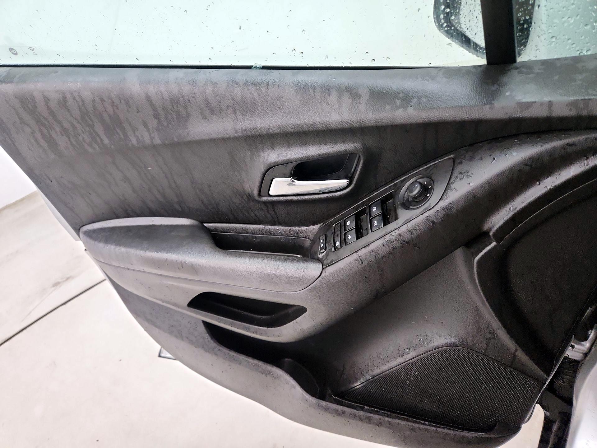 Thumbnail: 2019 Chevrolet Trax - 12