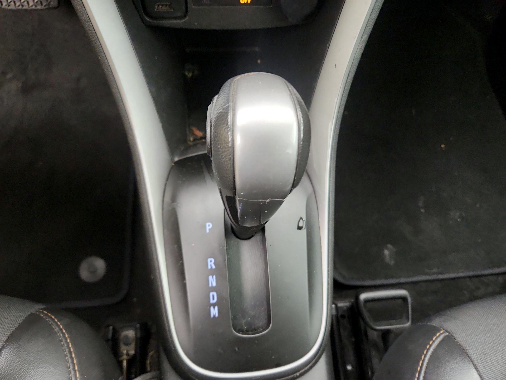 Thumbnail: 2019 Chevrolet Trax - 17