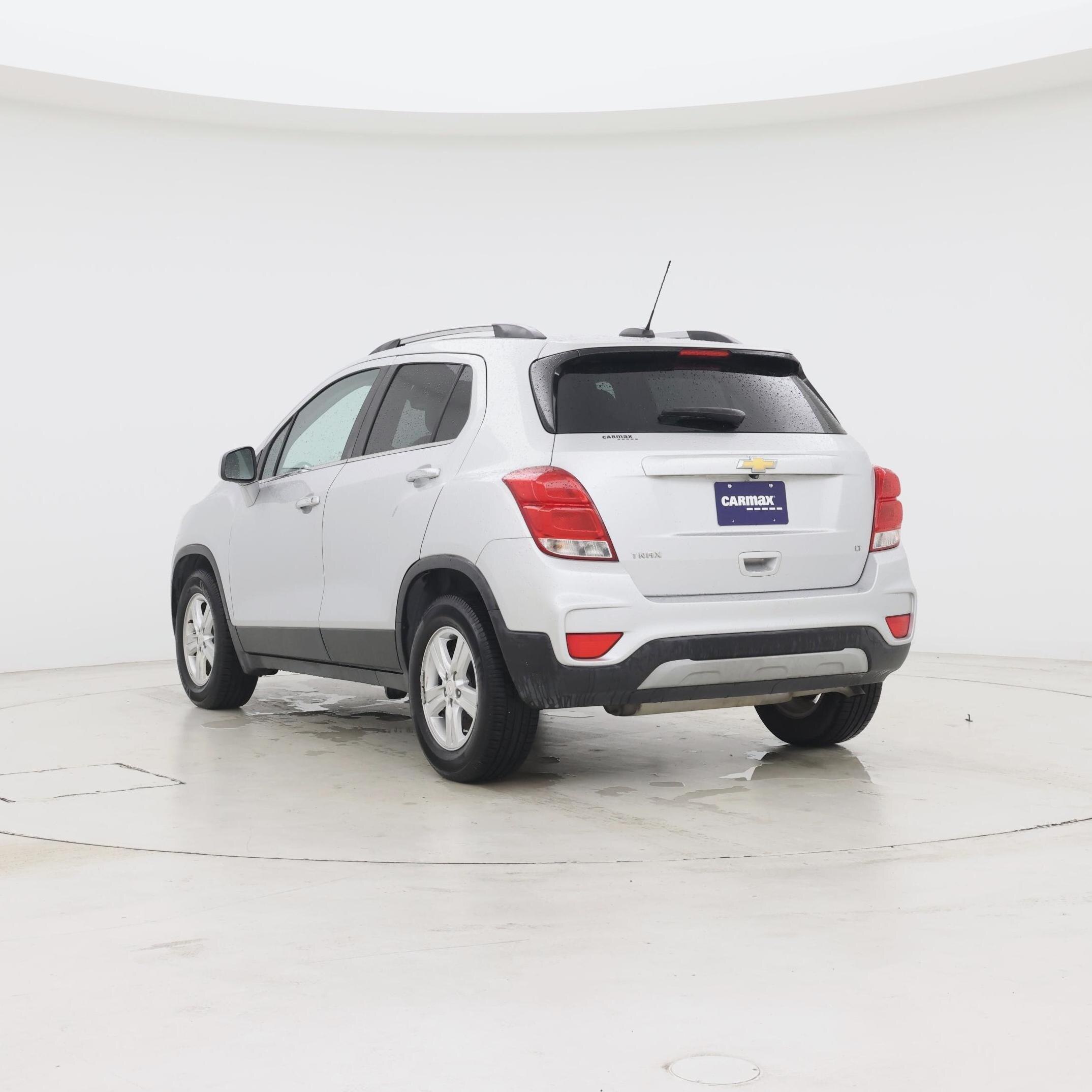 Thumbnail: 2019 Chevrolet Trax - 2