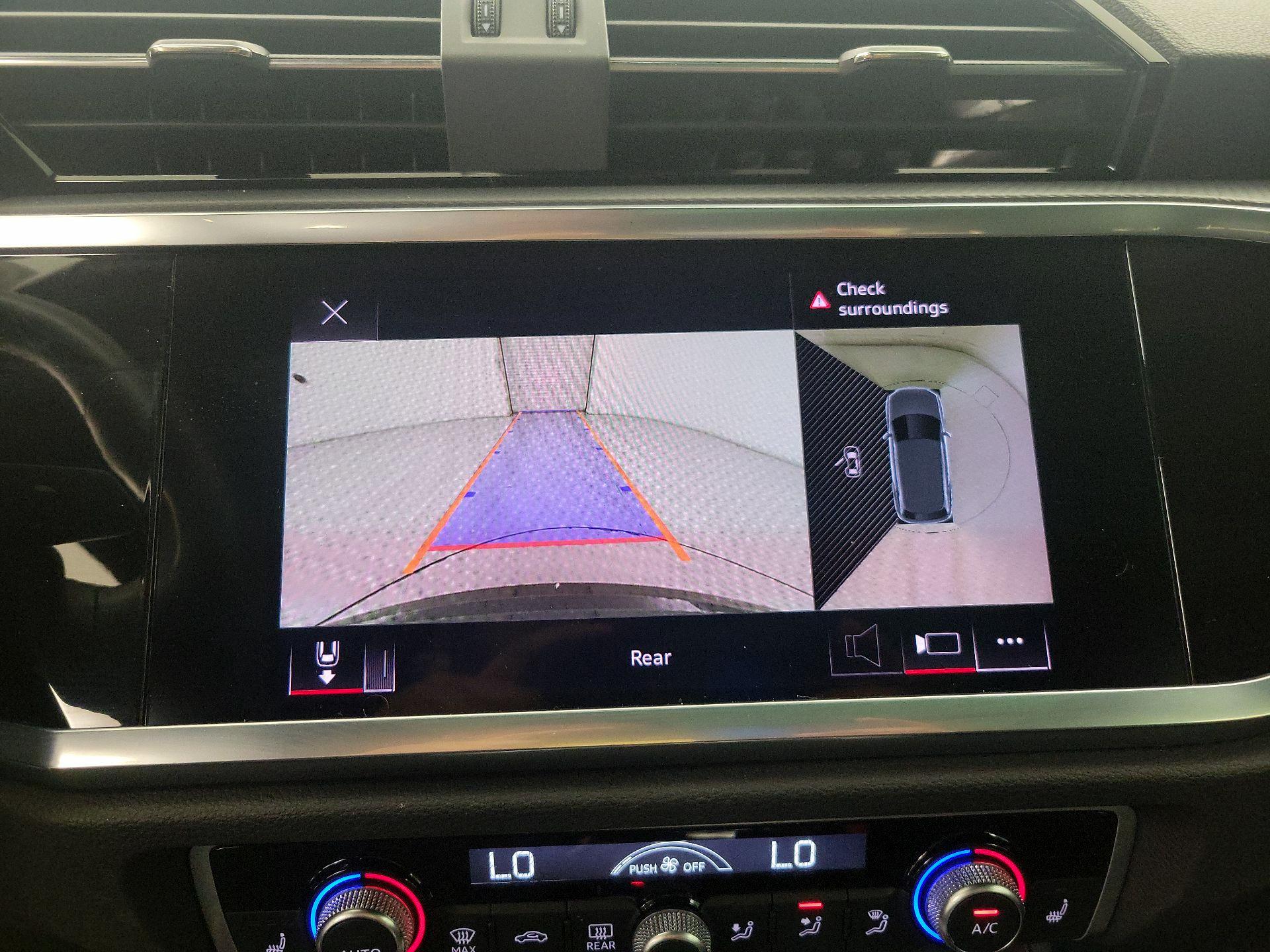 Thumbnail: 2022 Audi Q3 - 13