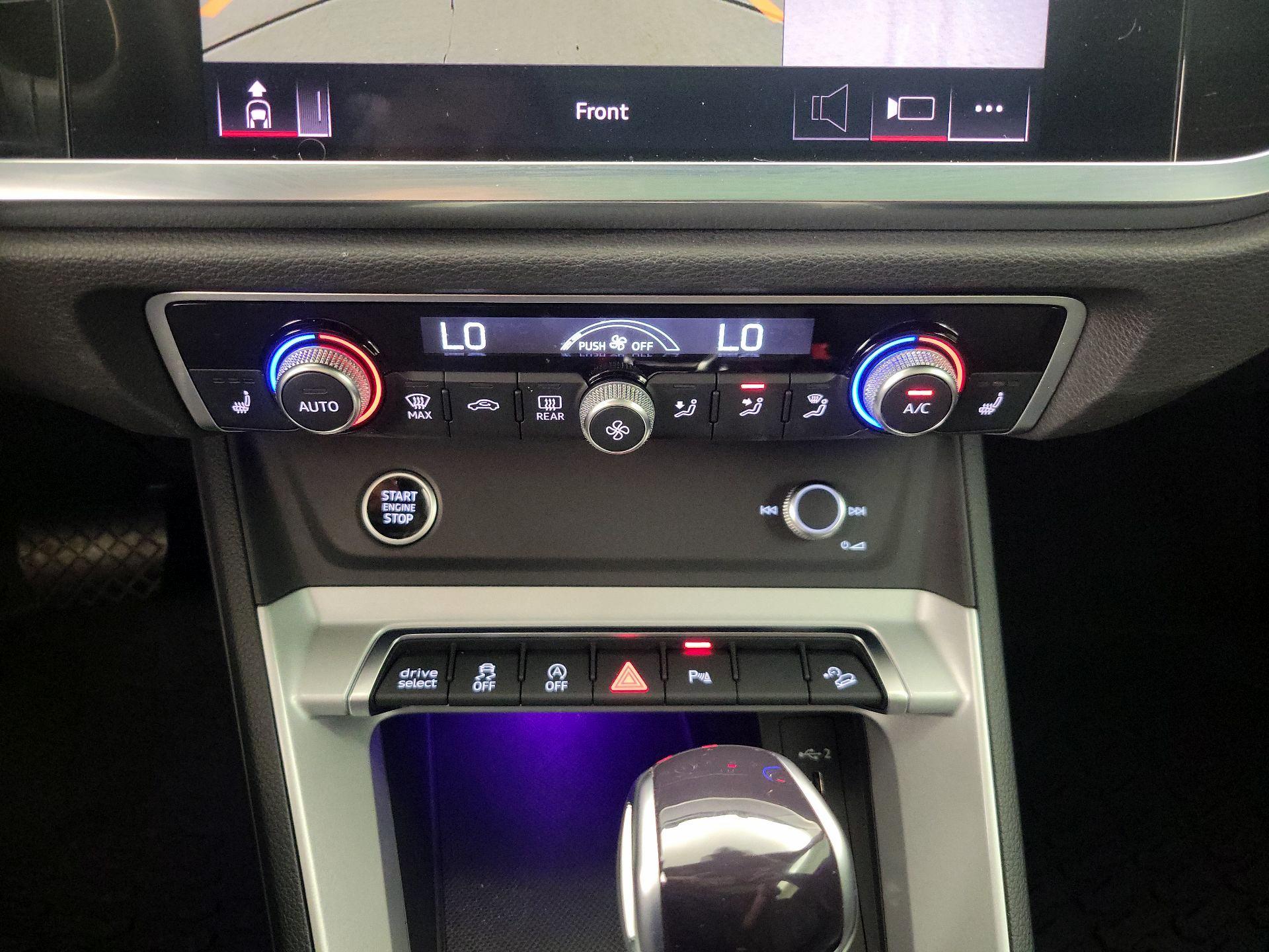 Thumbnail: 2022 Audi Q3 - 15