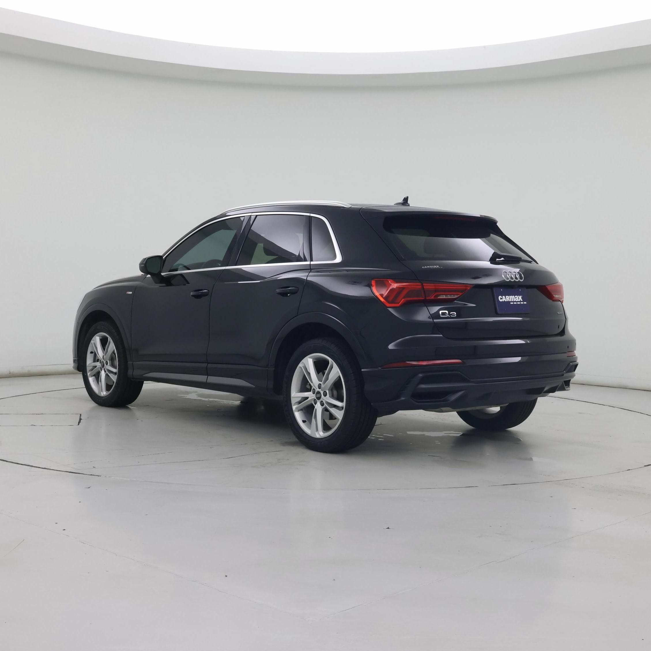 Thumbnail: 2022 Audi Q3 - 2
