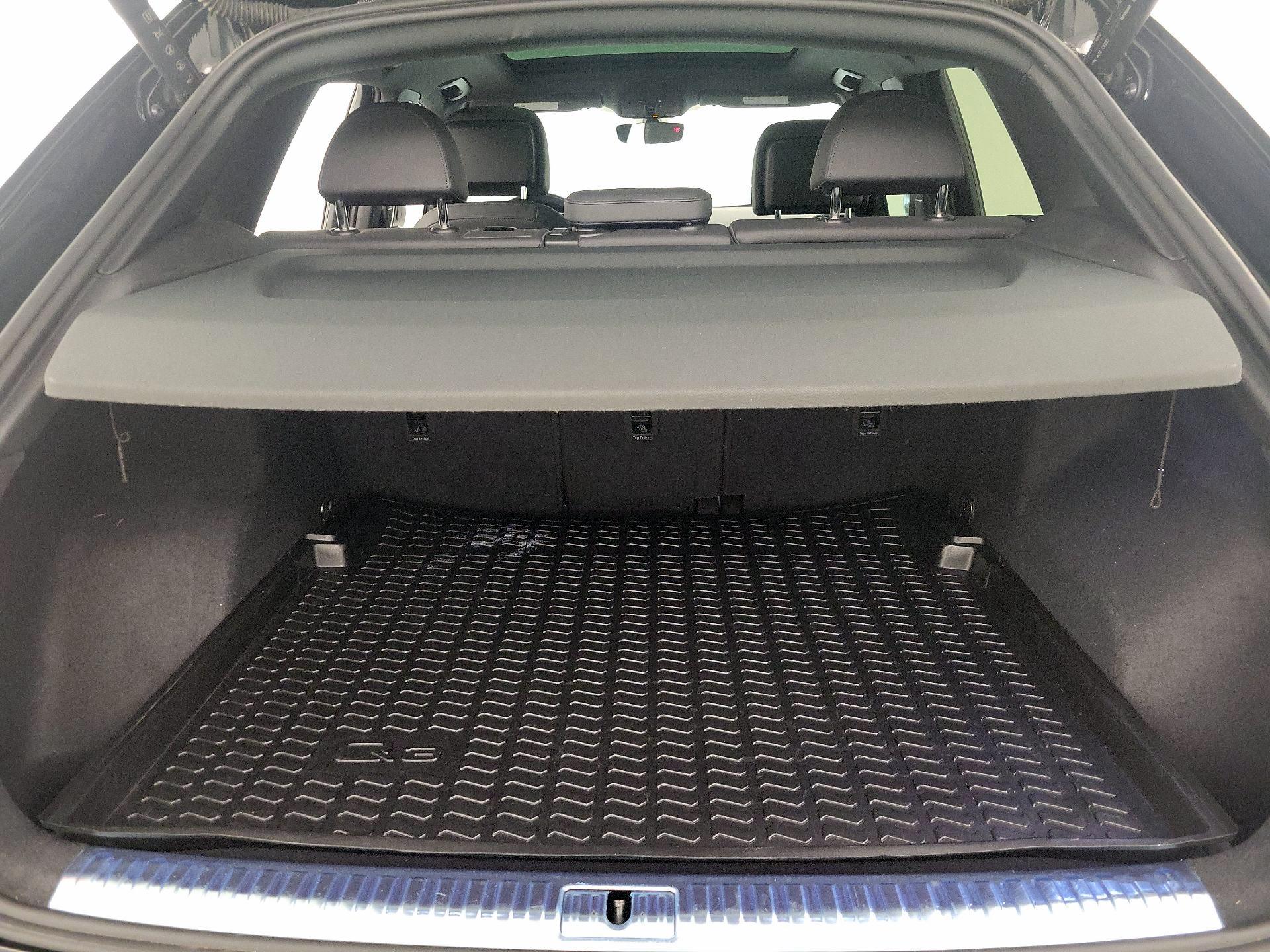 Thumbnail: 2022 Audi Q3 - 19