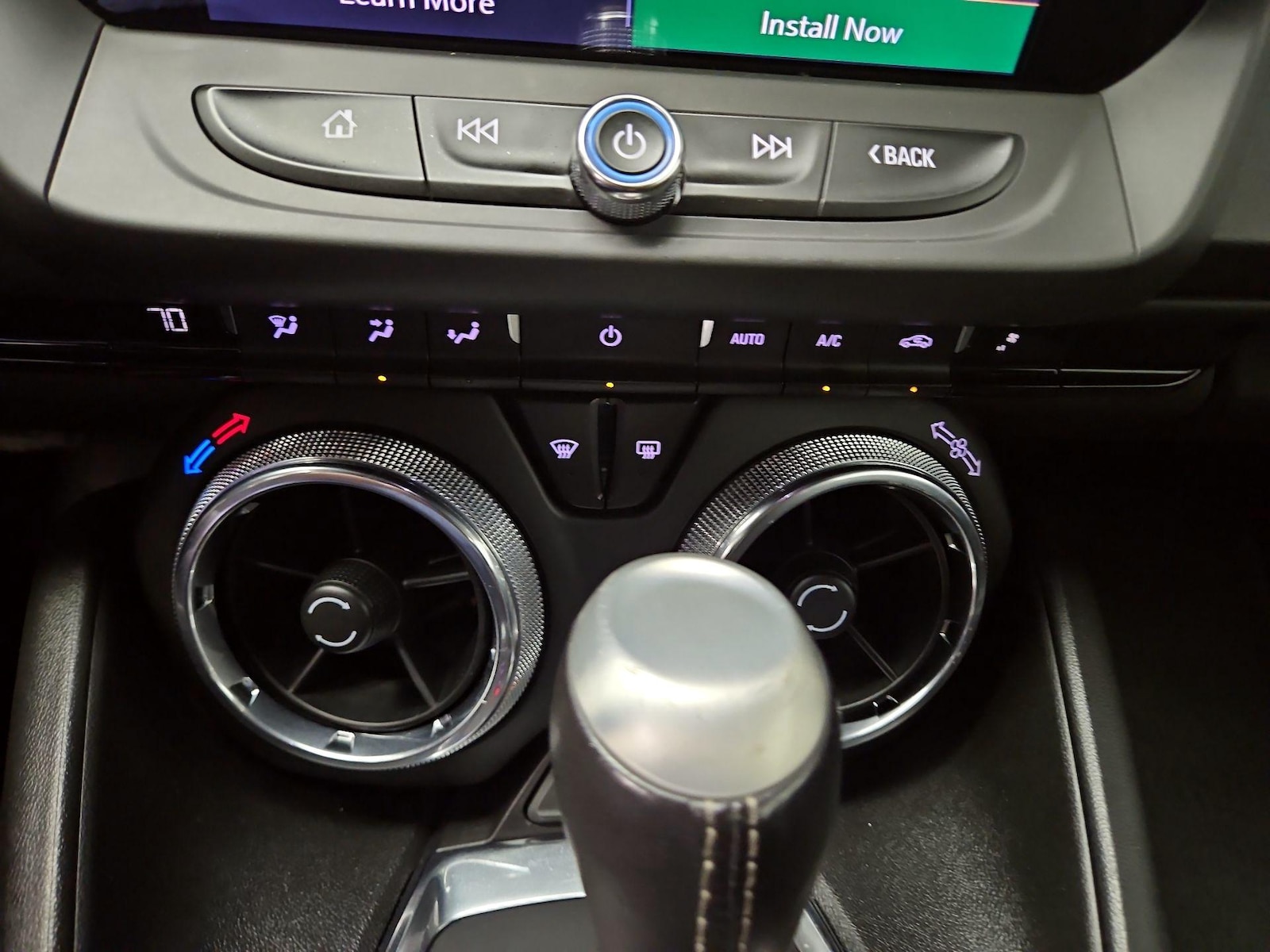 2022 Chevrolet Camaro LT1 - Photo 16