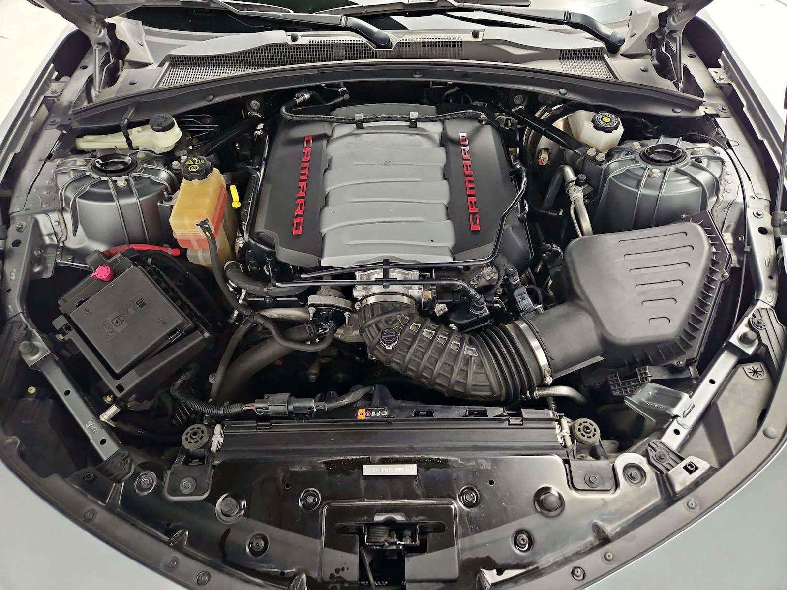 2022 Chevrolet Camaro LT1 - Photo 20