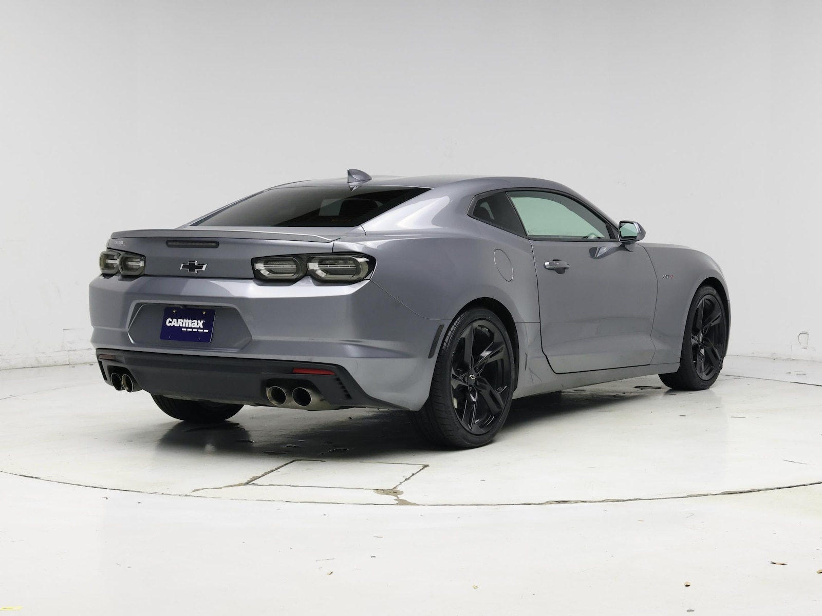 2022 Chevrolet Camaro LT1 - Photo 9