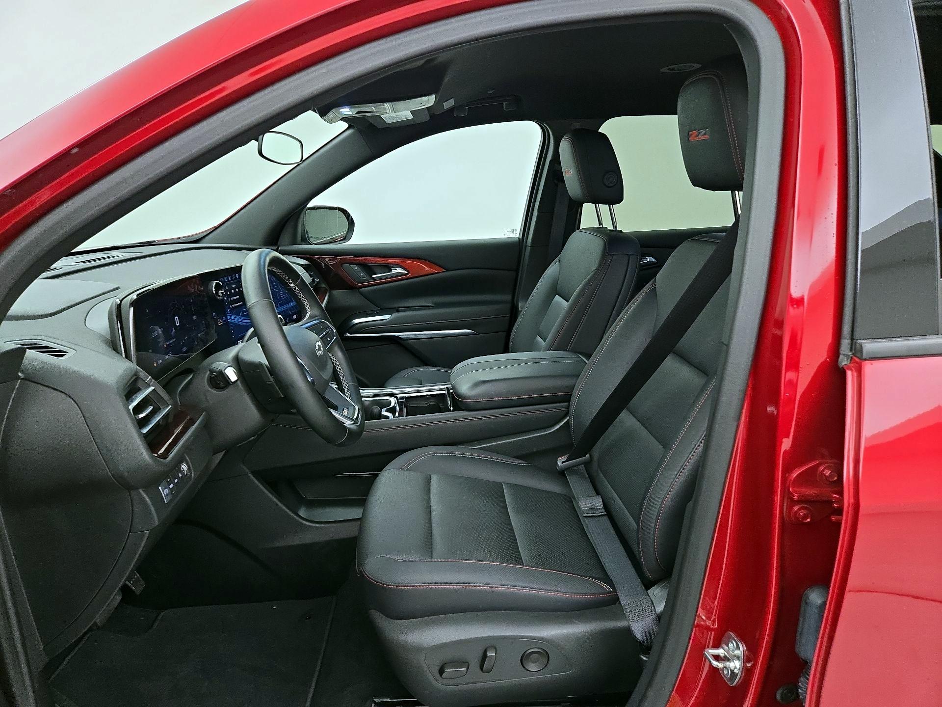 Thumbnail: 2025 Chevrolet Traverse - 11