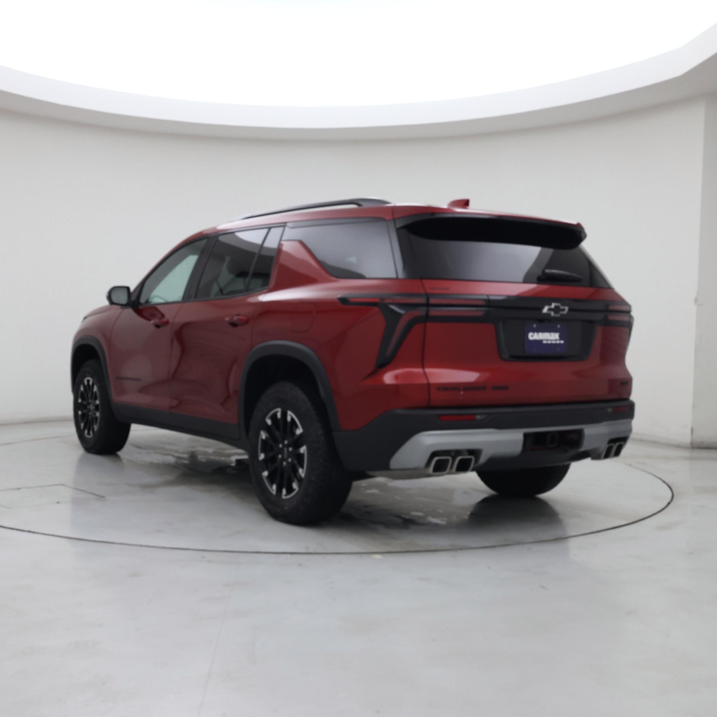 Thumbnail: 2025 Chevrolet Traverse - 2