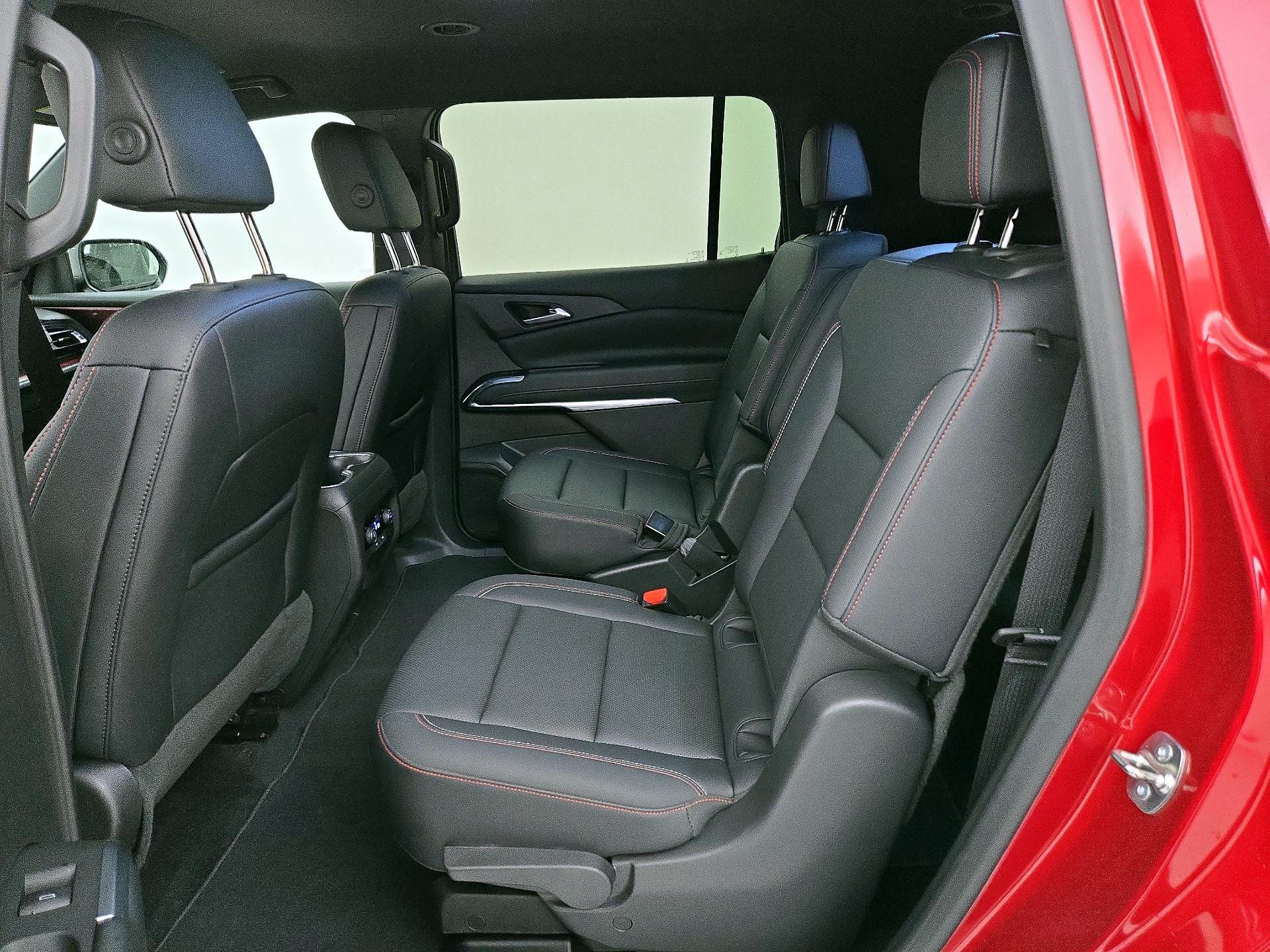 Thumbnail: 2025 Chevrolet Traverse - 20