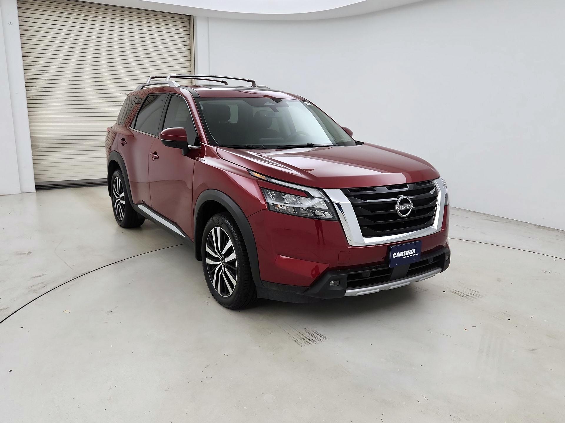 Thumbnail: 2025 Nissan Pathfinder - 1