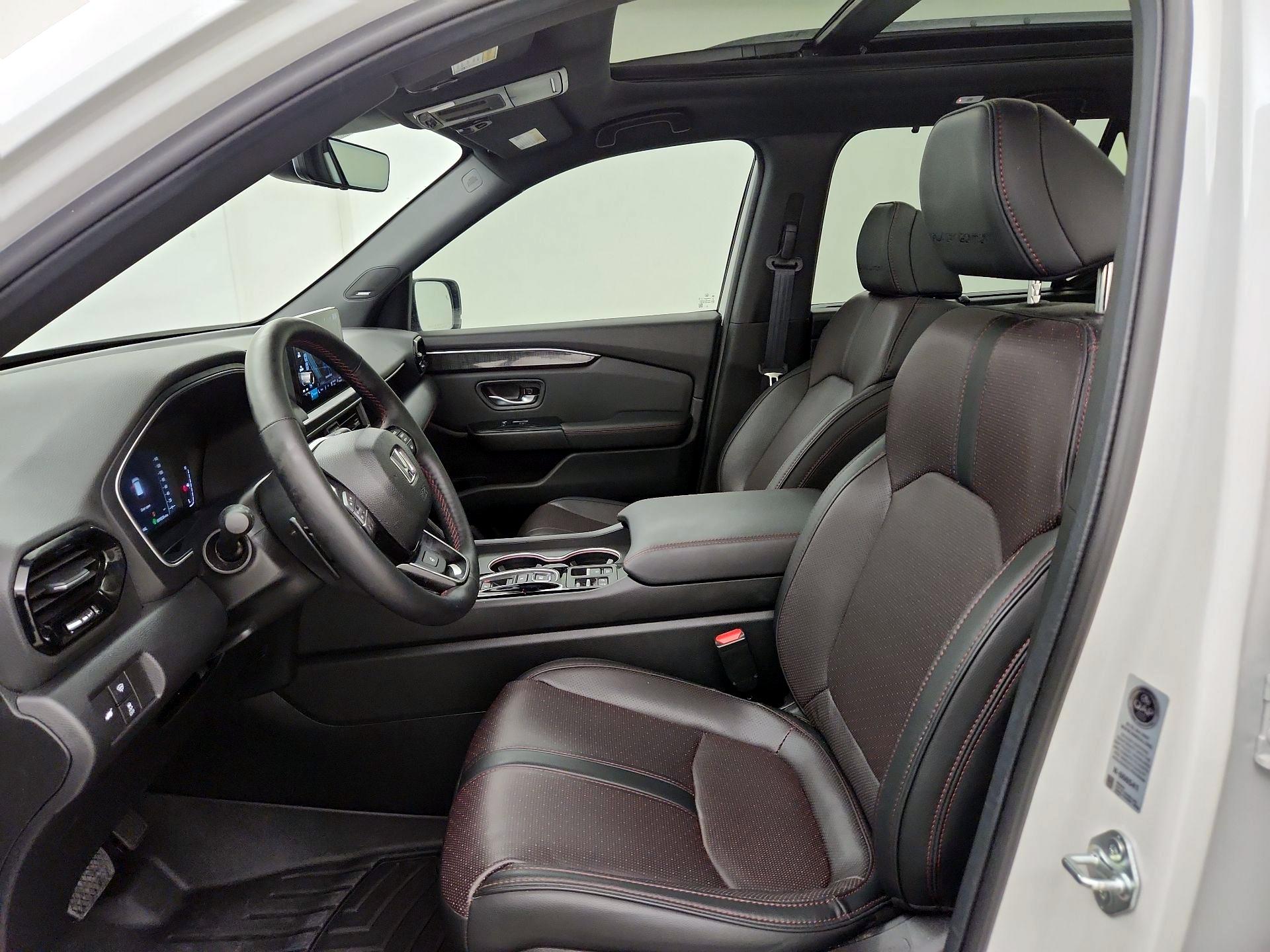 Thumbnail: 2025 Honda Pilot - 11