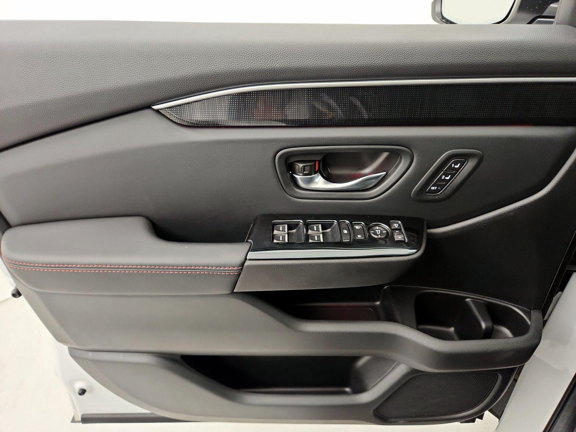 Thumbnail: 2025 Honda Pilot - 12